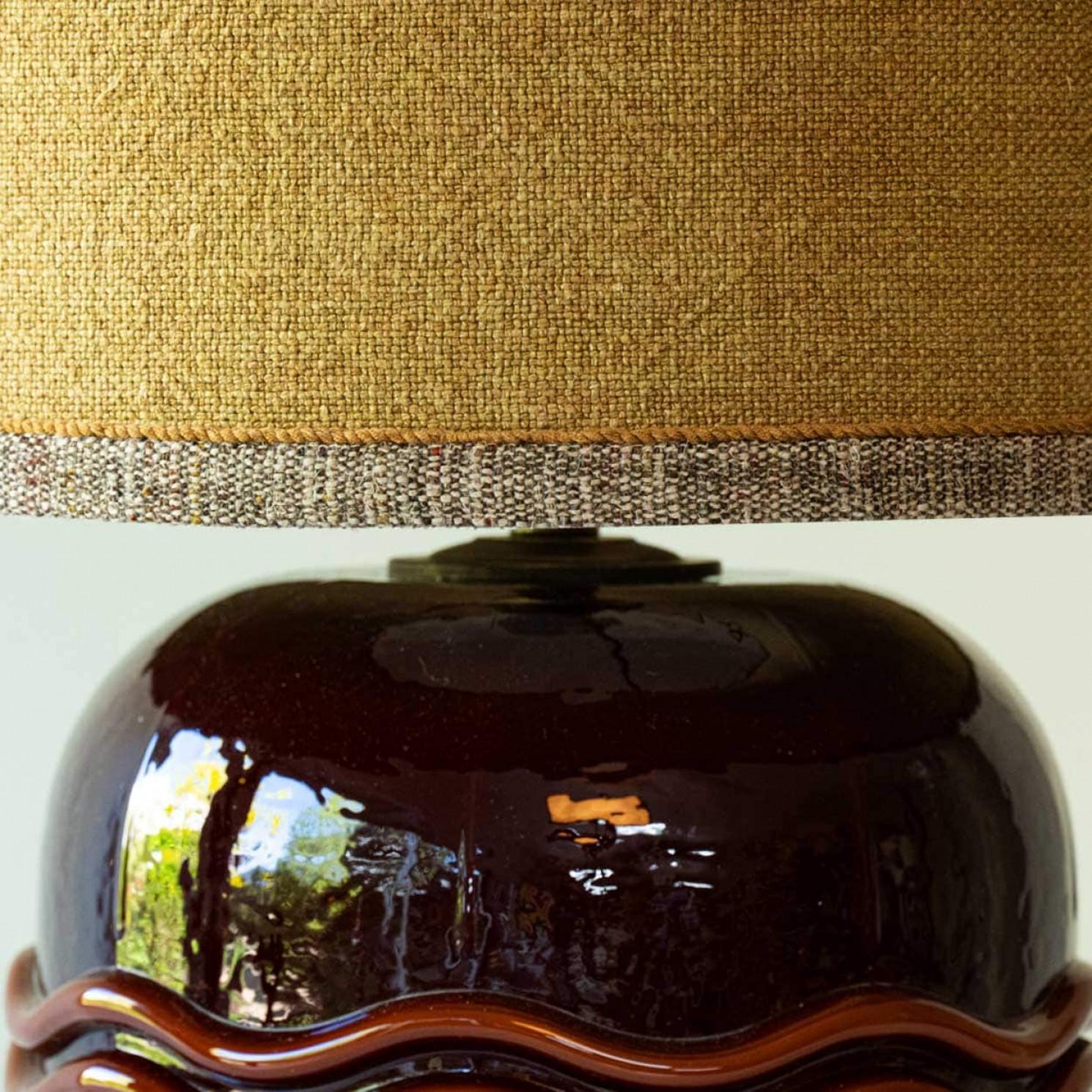 Glass Table Lamp Camel Brown With Walnut Base, New Silk Lampshade by R. Houben Otro en venta