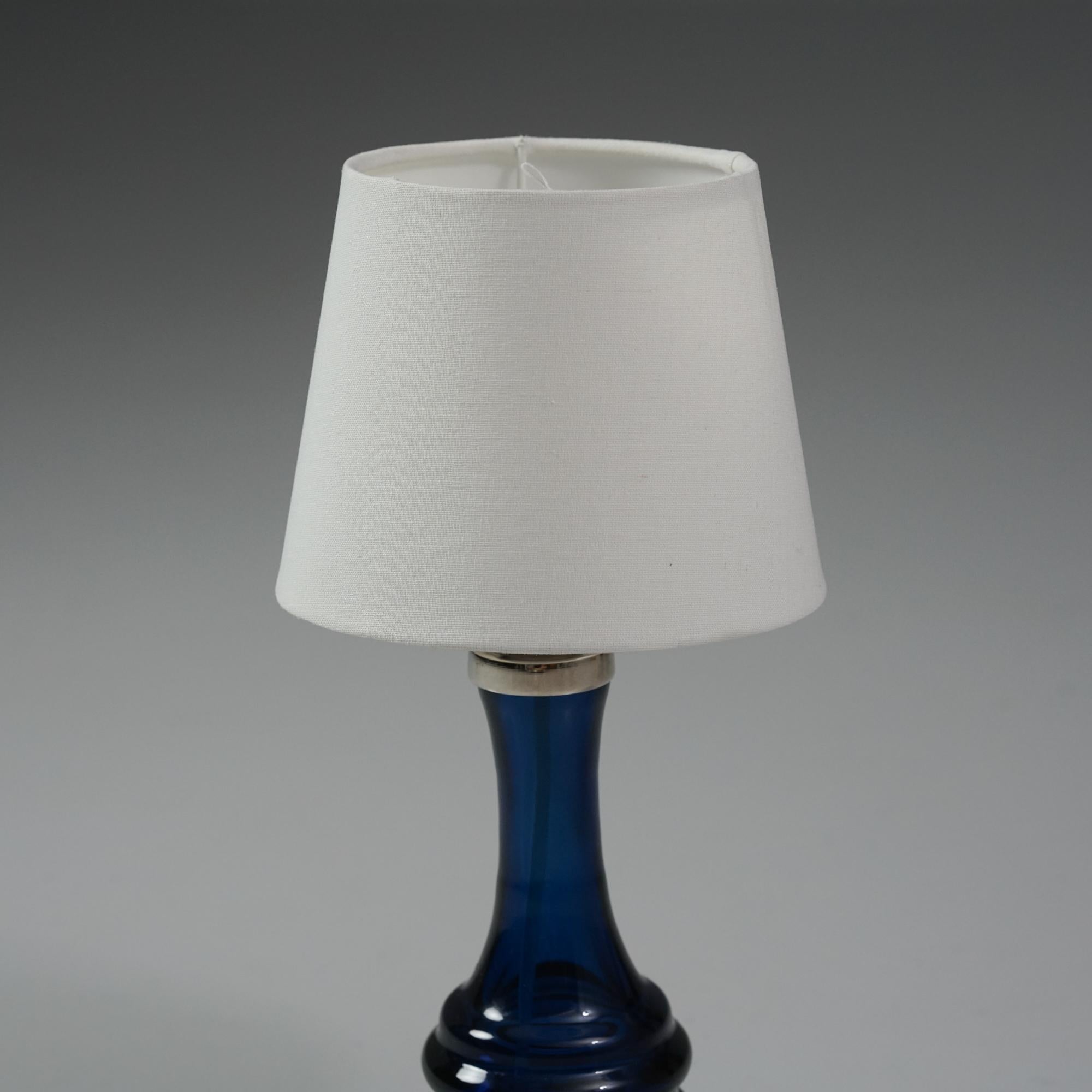 Finlandais Lampe de table en verre, Carl Fagerlund, Orrefors, Suède, années 1970 en vente