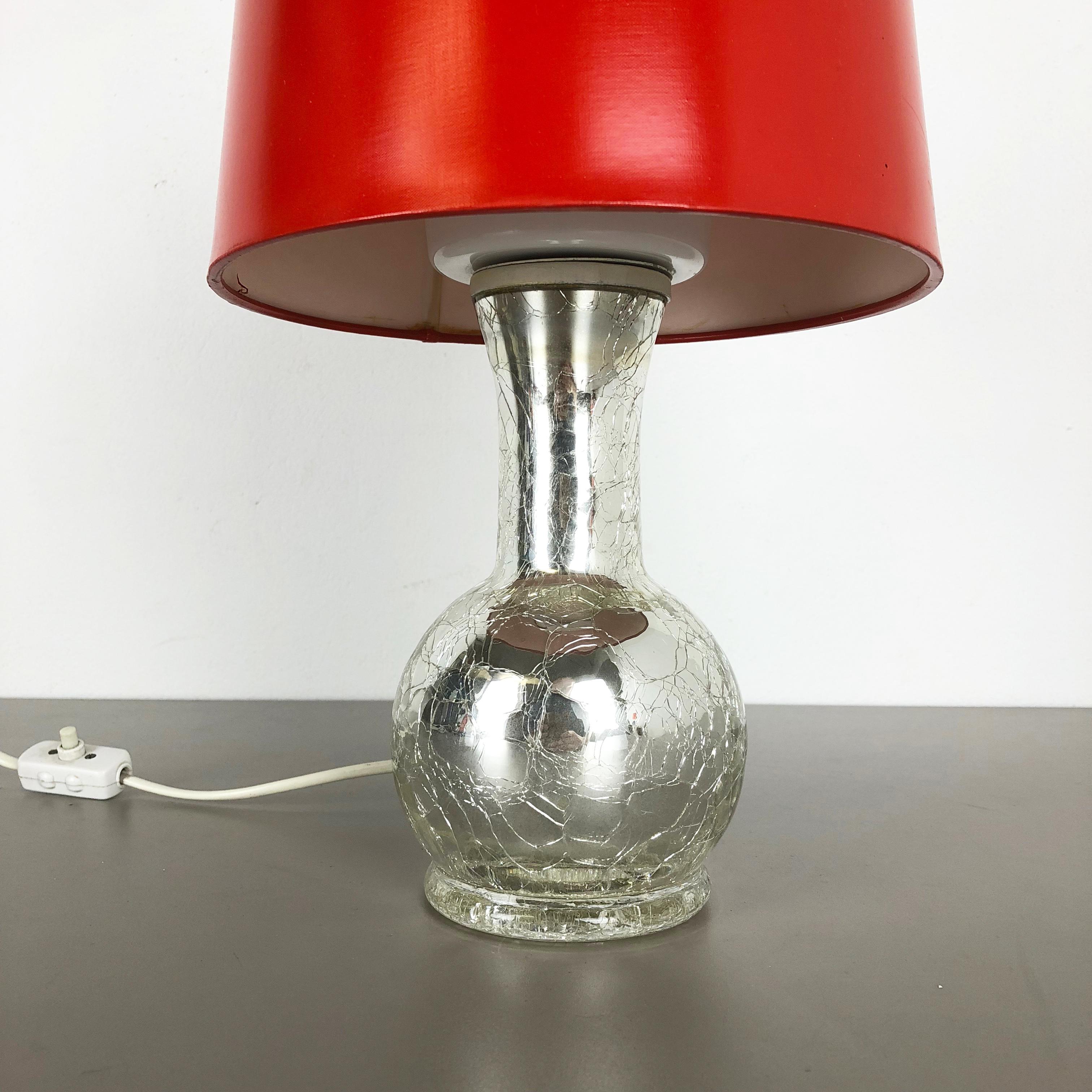 20ième siècle Lampe de bureau en verre par Uno & sten Kristiansson pour Luxus Vittsj, Suède, 1970 en vente