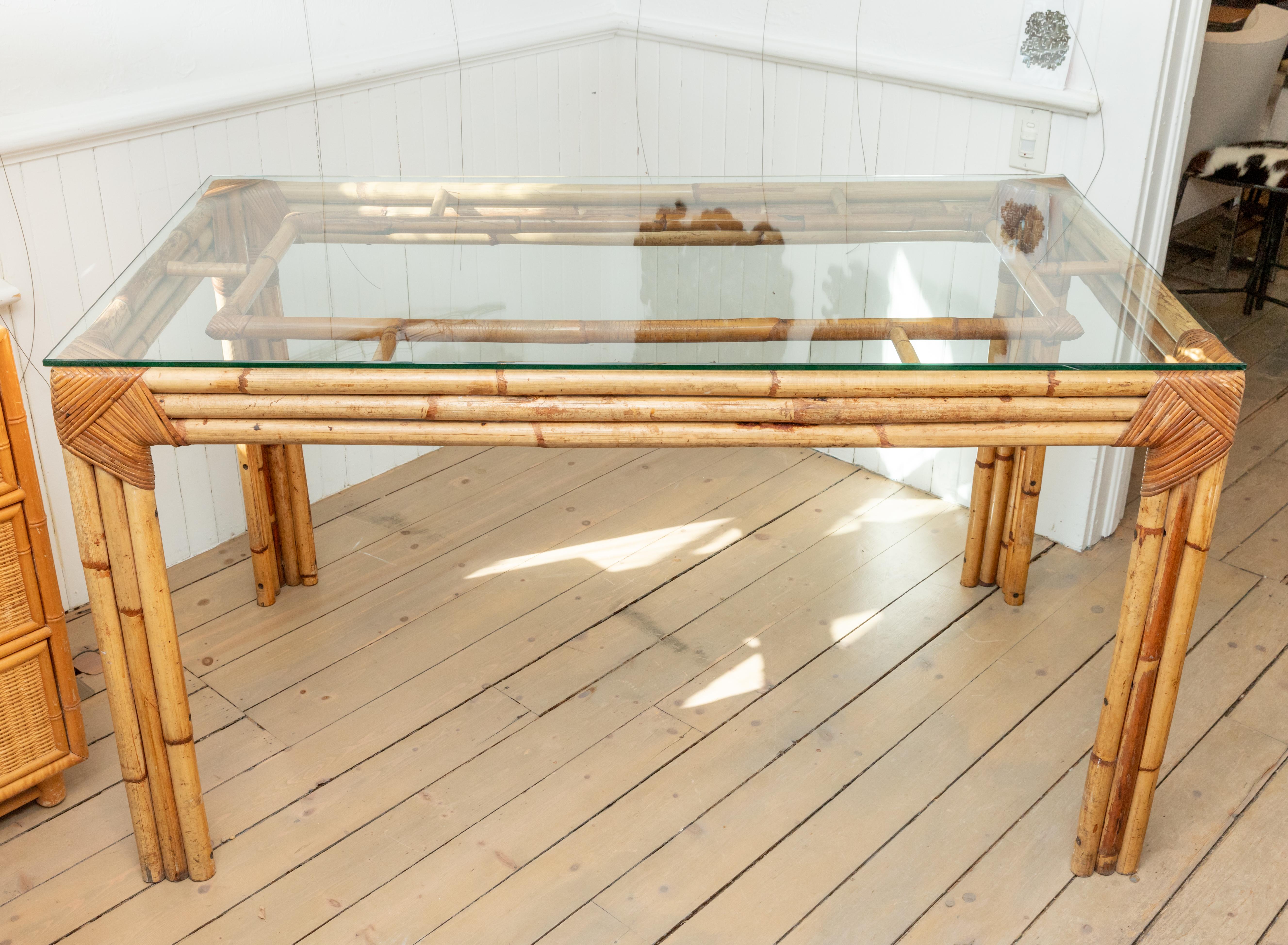 Glasplatte Bambus-Schreibtisch/Tisch (Italienisch) im Angebot