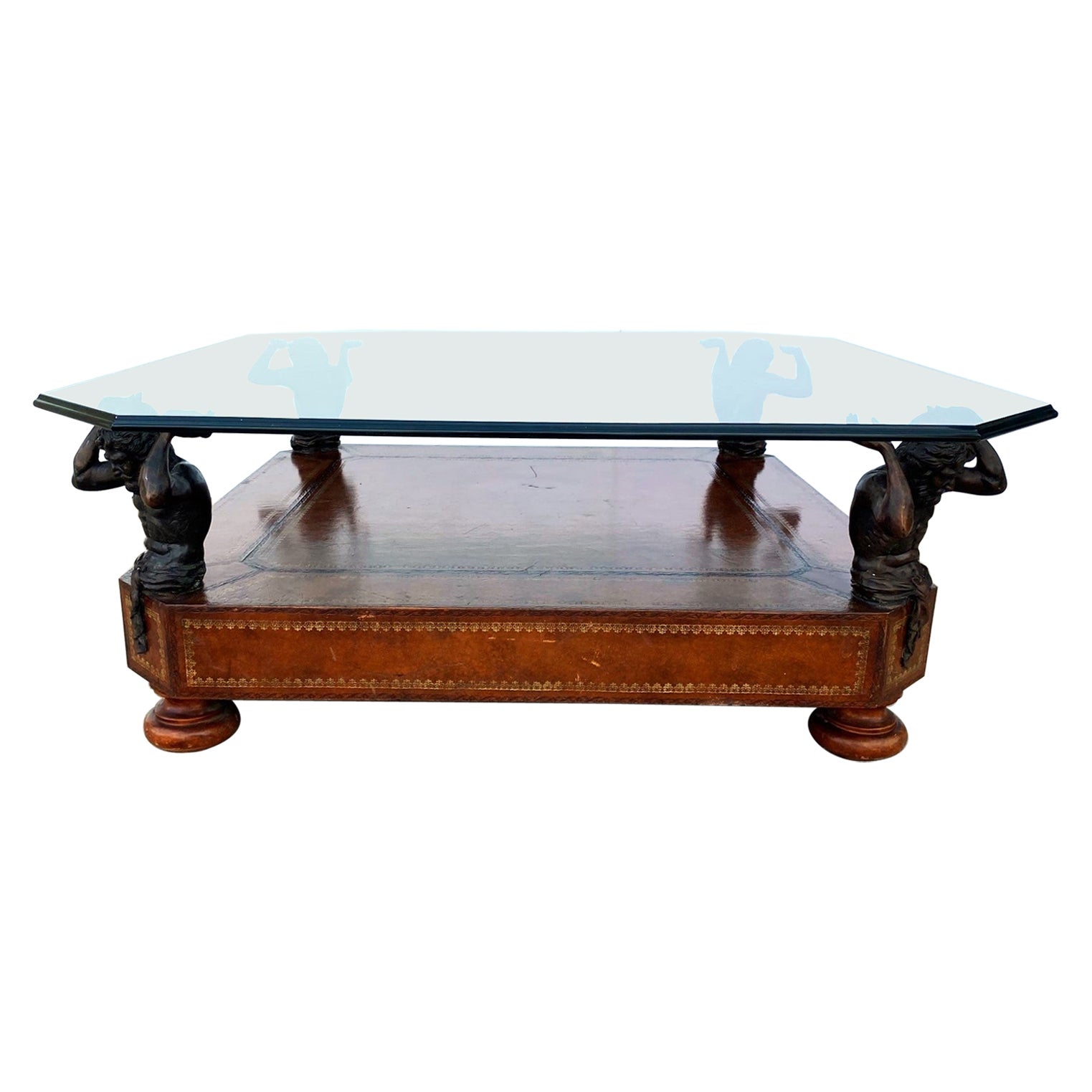 Table basse avec plateau en verre et figurines en bronze par Maitland Smith