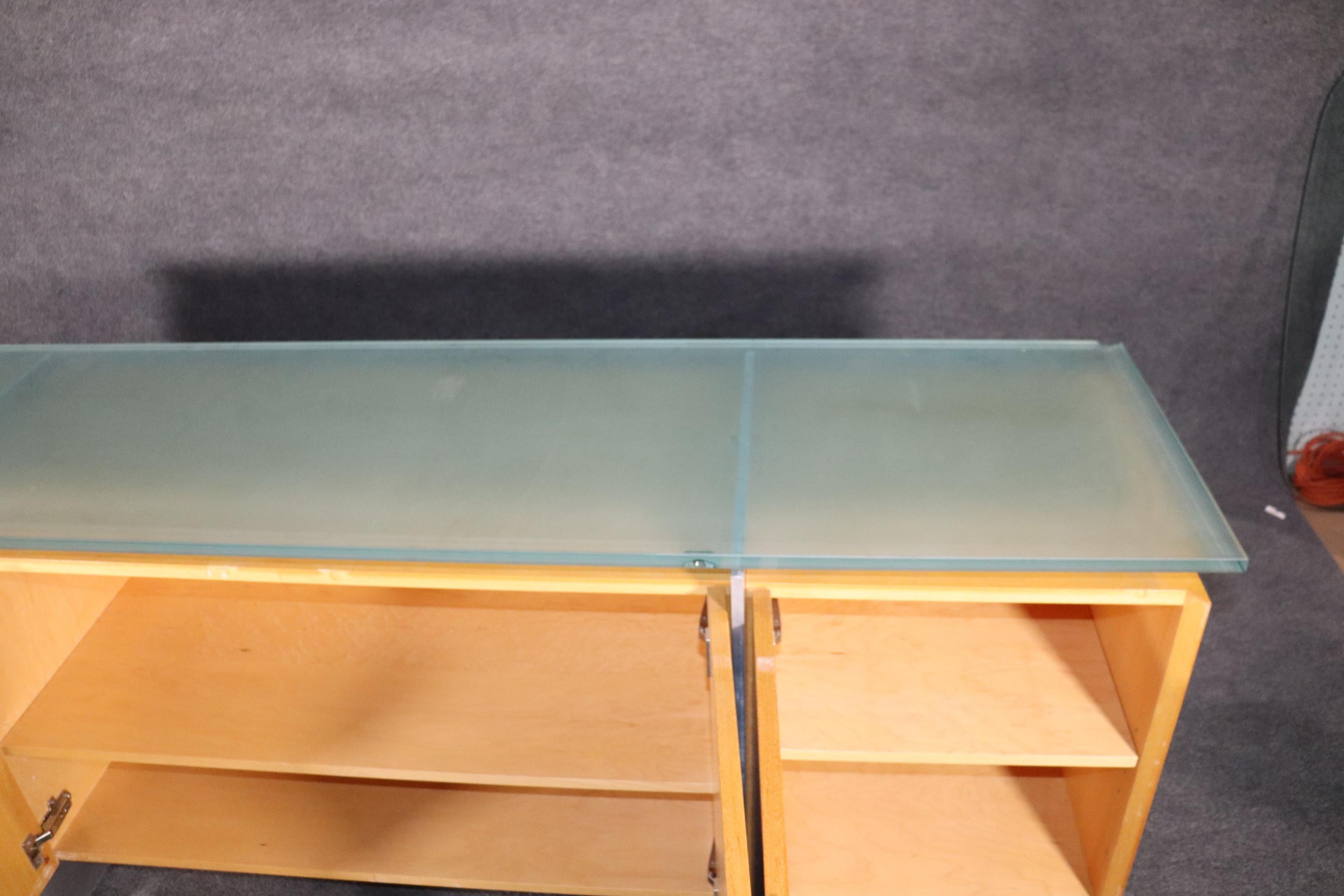 Glass Top Cabinet from Vladimir Kagan's Workshop In Good Condition For Sale In Brooklyn, NY