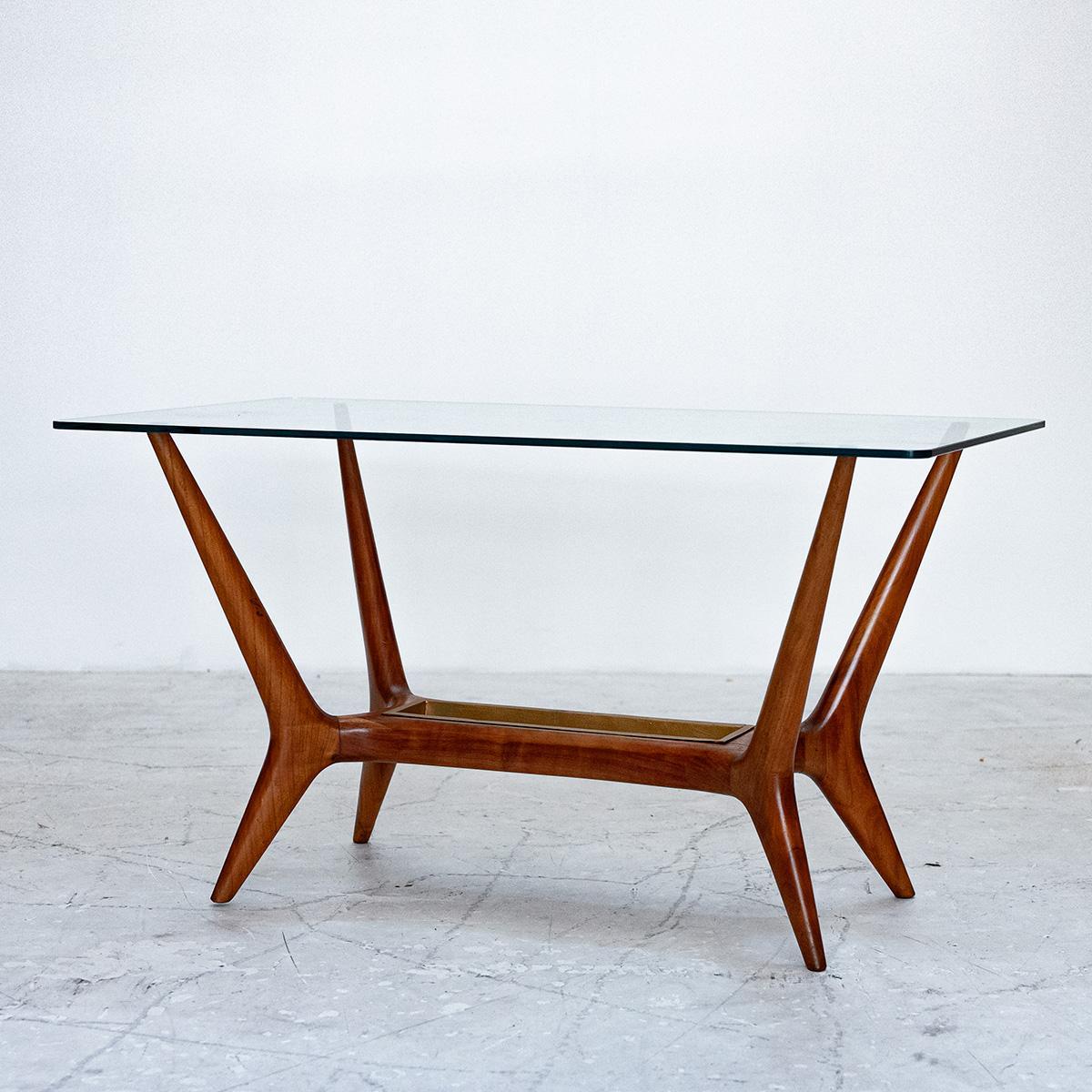 Glass Top Coffee Table by Ico Parisi for Ariberto Colombo, 1950s
I can sent more detail picture.please contact me.