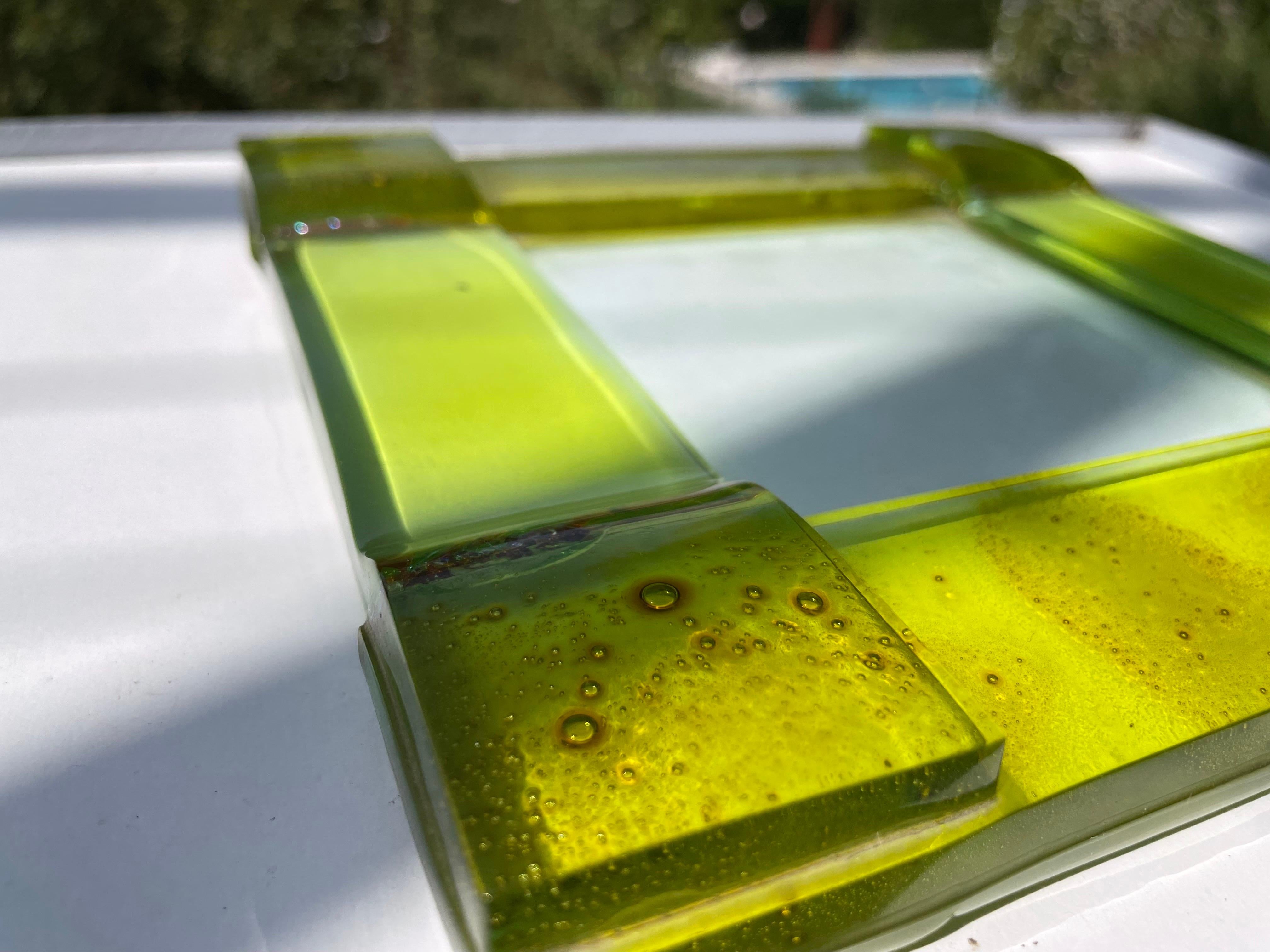 Glass Trivet by Poliarte, Green Color, Made in Italy in the 1960's In Good Condition For Sale In Auribeau sur Siagne, FR