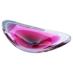 Glass vase attributed to Paul Kedelv for Flygsfors