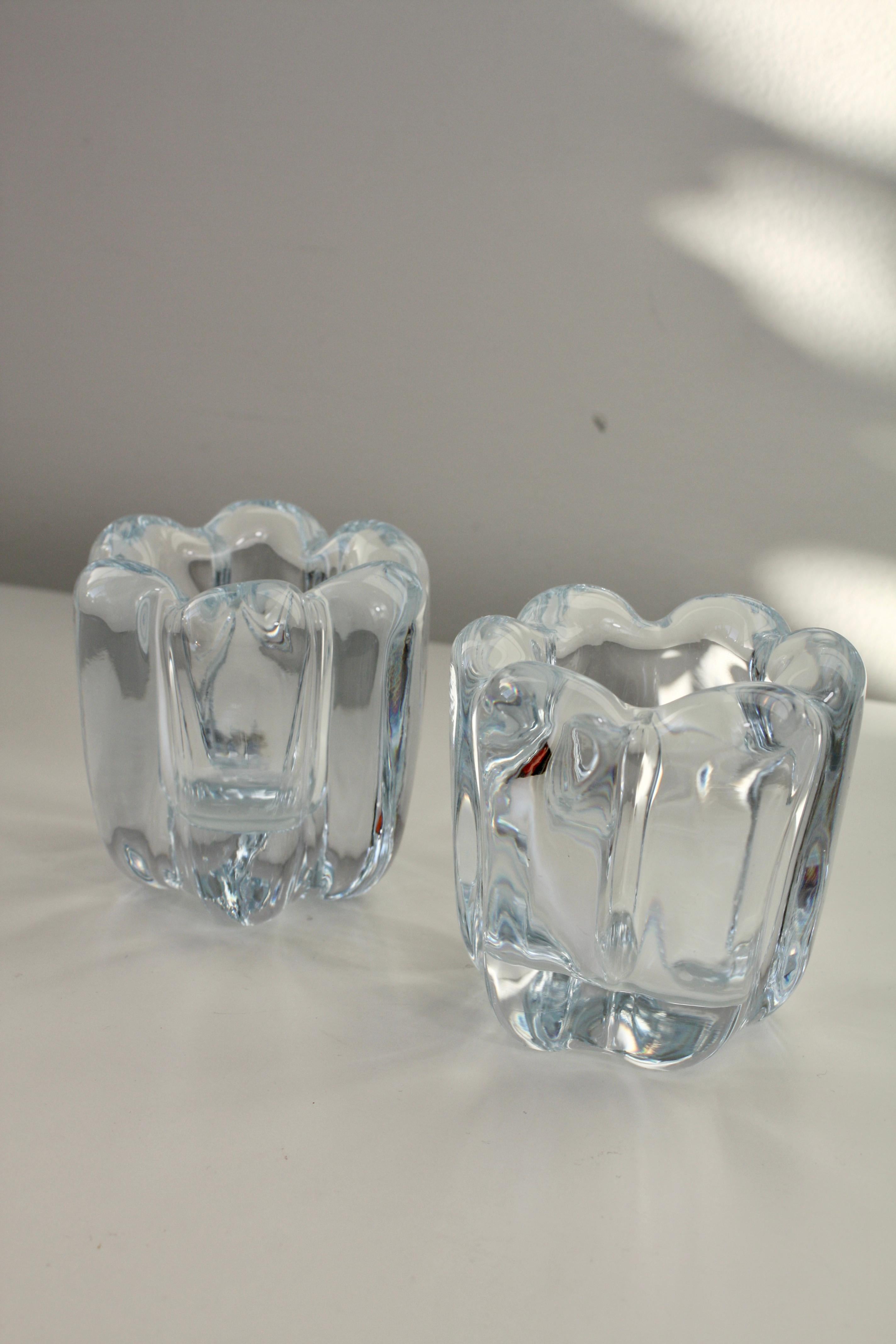 Vase, Schale und Kerzenhalter aus Glas. „Stella Polaris“, Vicke Lindstrand Orrefors (Mitte des 20. Jahrhunderts) im Angebot