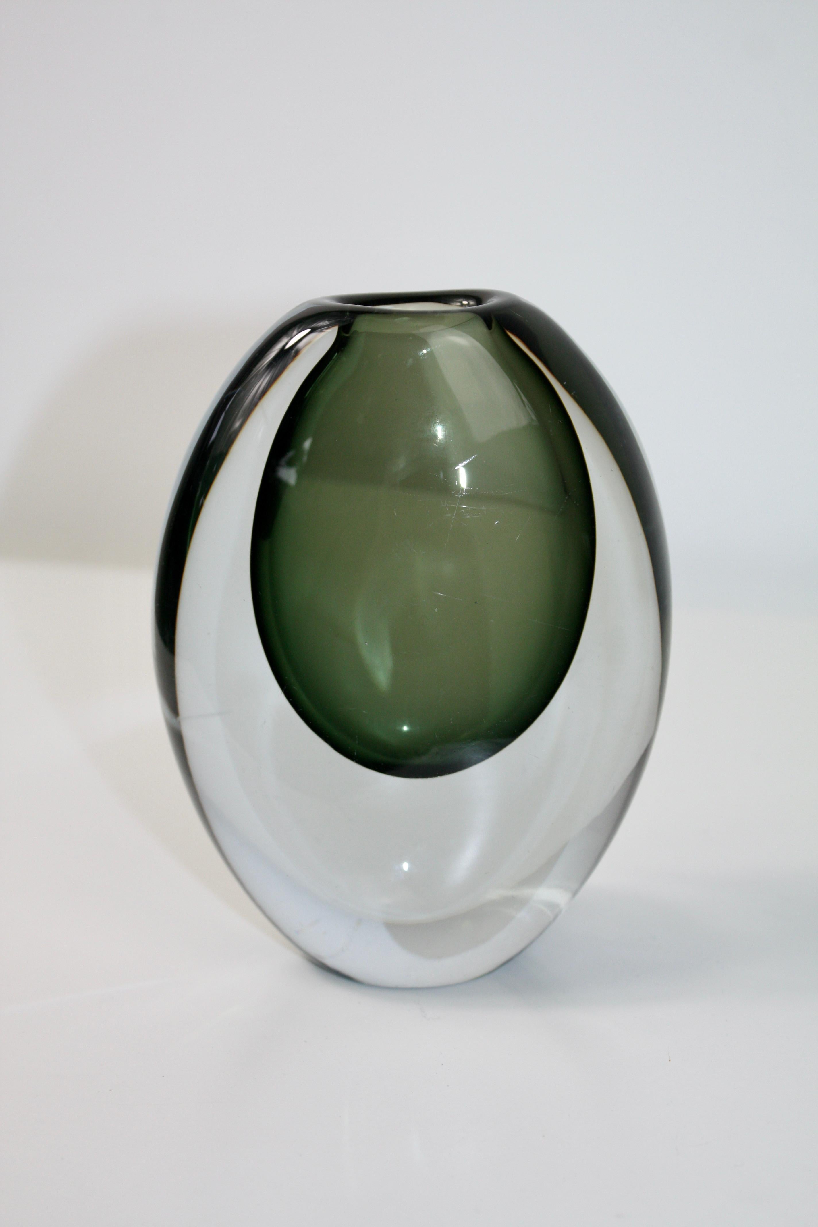 Mid-Century moderno Vaso in vetro di Asta Strömberg per Strömbergshyttan, anni '50 in vendita