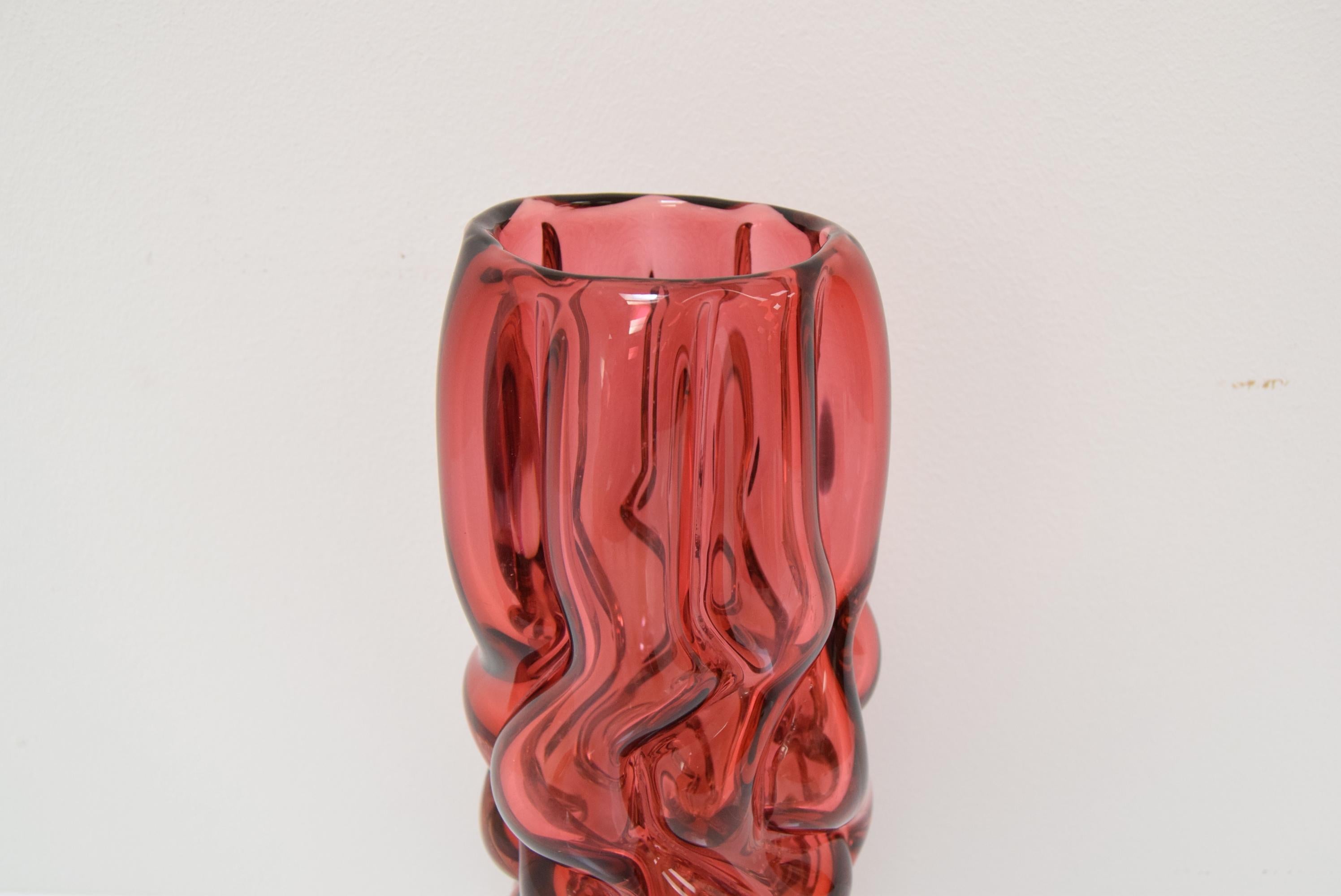 Glass Vase by Pavel Hlava for Crystalex Nový Bor, 1970s For Sale 3