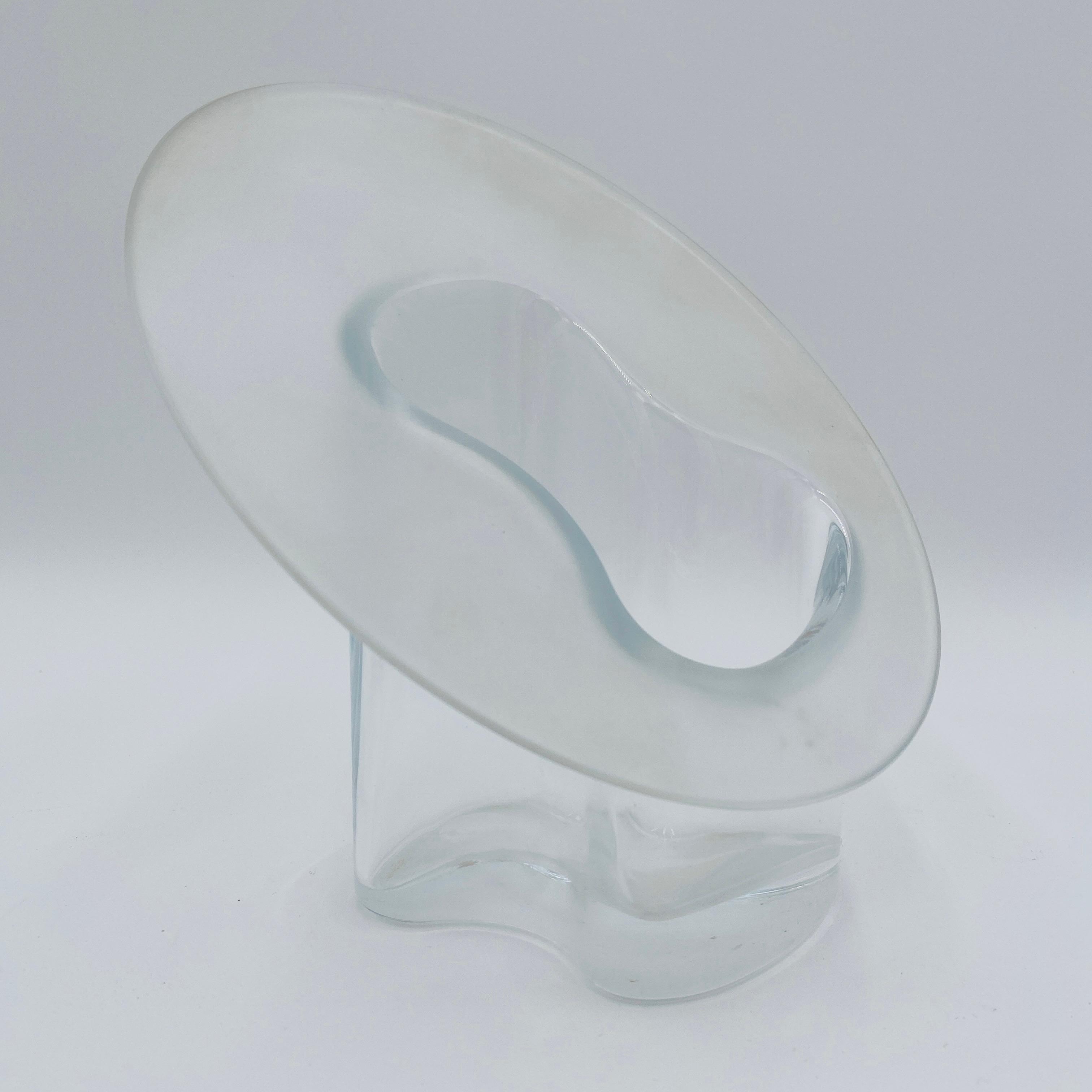 Glass Vase by Timo Sarpaneva for Iittala, Signed In Good Condition For Sale In San Juan Capistrano, CA