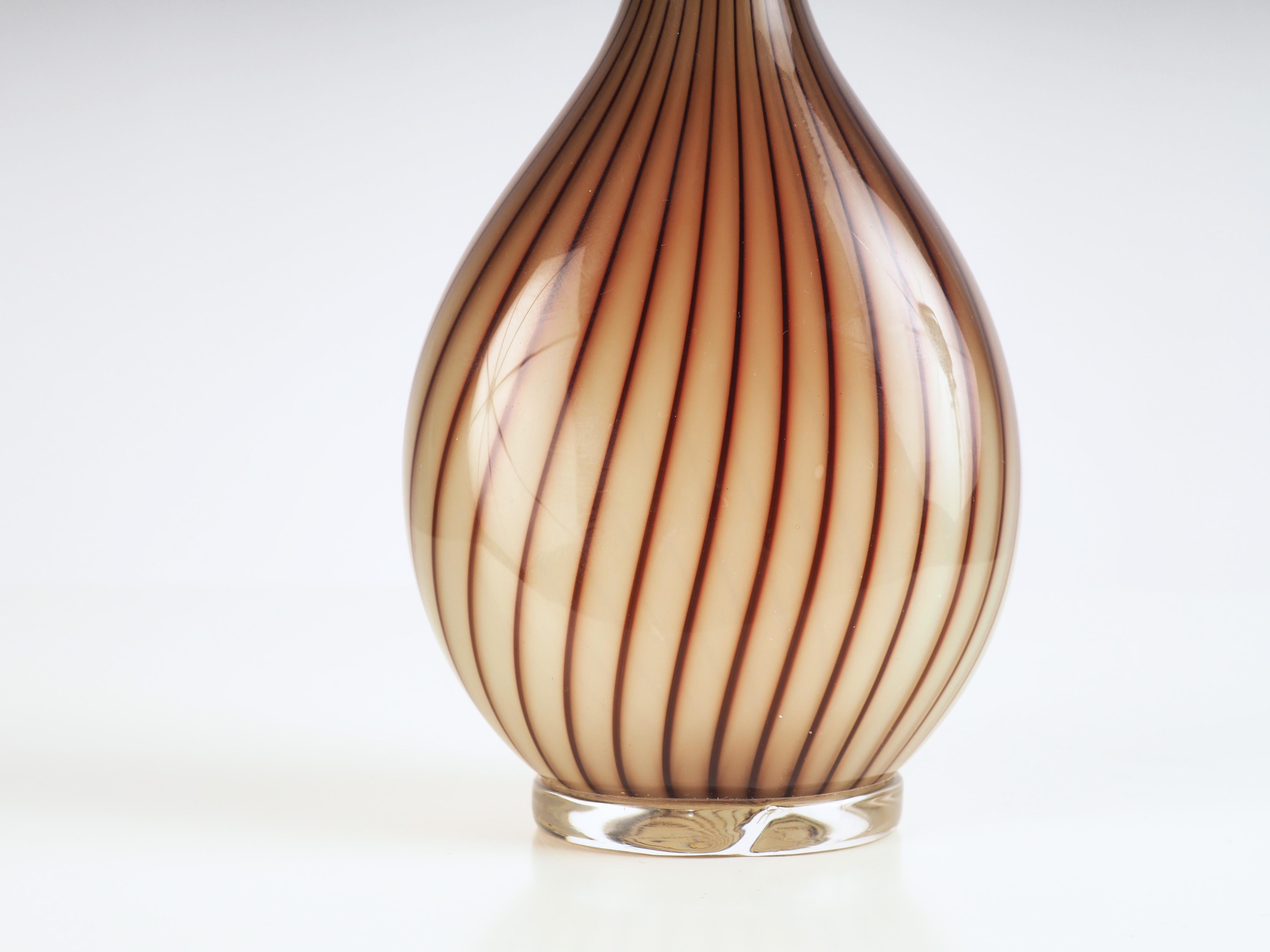 Scandinavian Modern Glass Vase Colora by Vicke Lindstrand for Kosta Glasbruk