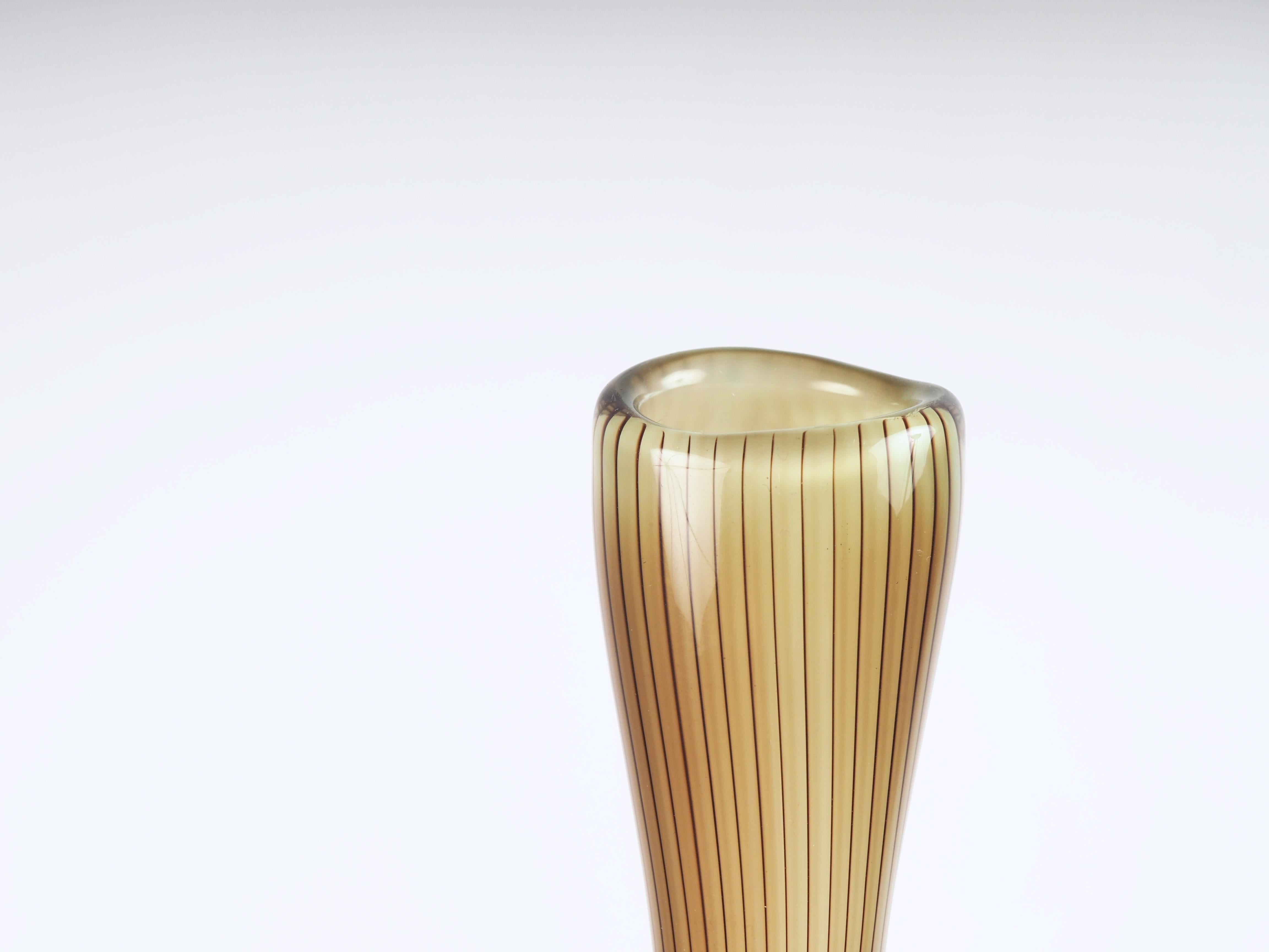 Mid-20th Century Glass Vase Colora by Vicke Lindstrand for Kosta Glasbruk For Sale