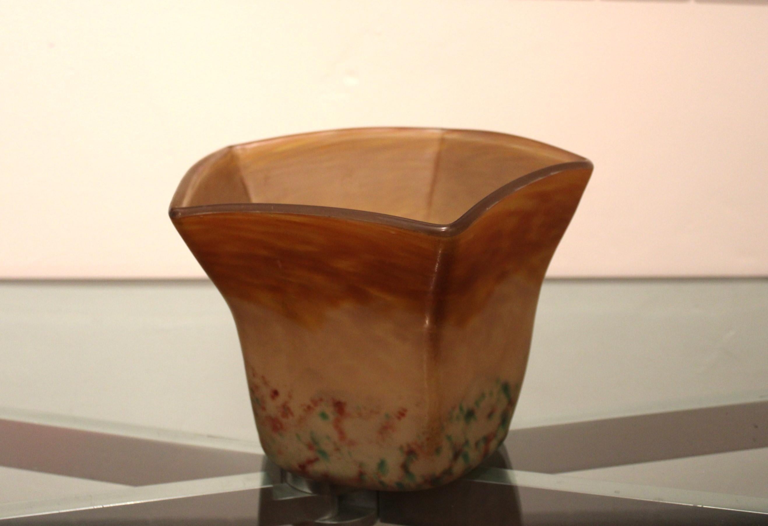 Glass Vase Daum Nancy, France 20th Century In Good Condition For Sale In Paris, FR