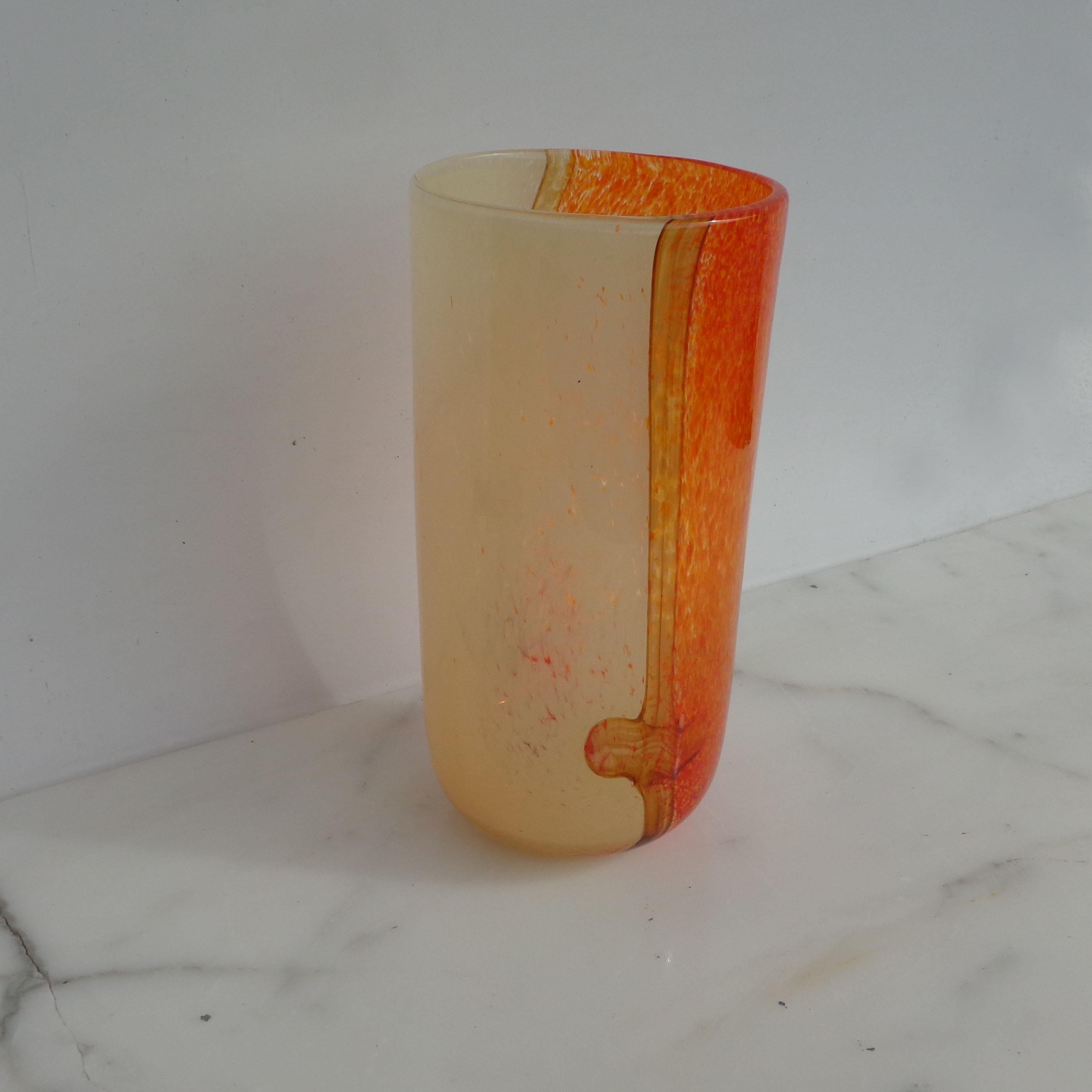 Glass Vase in the Style of Zuccheri, Venini Murano 'Italy' In Good Condition For Sale In Pasadena, TX