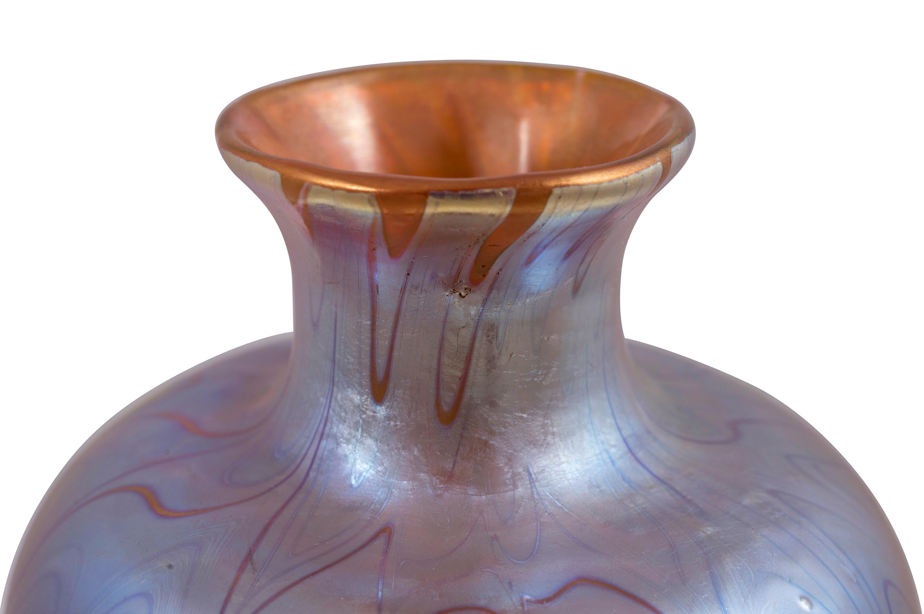 Verre Vase en verre Loetz PG 1/214 Decor circa 1901 Orange Bleu Argent Art Nouveau en vente