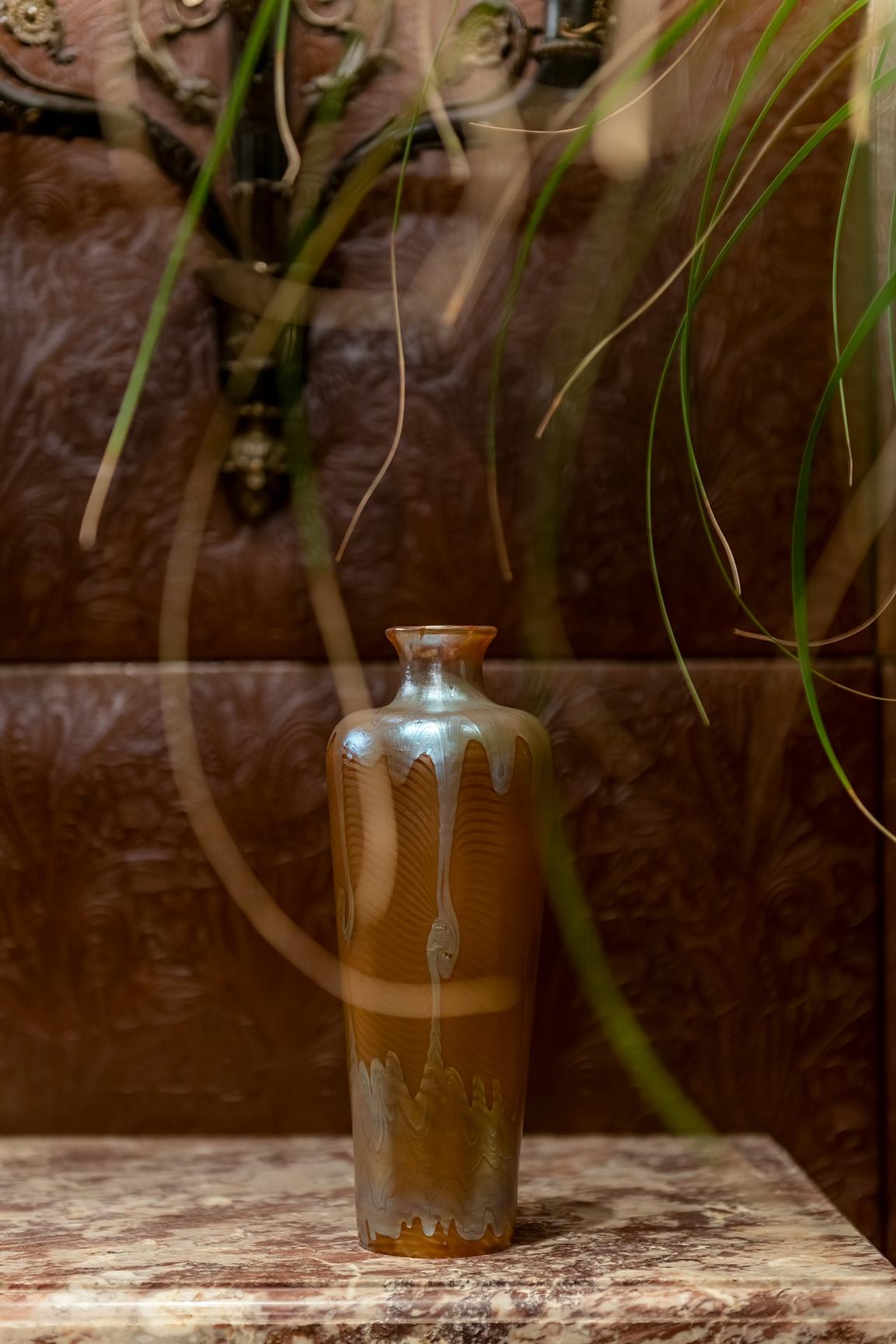 Vase en verre Loetz PG 1/214 Decor circa 1901 Orange Bleu Argent Art Nouveau en vente 2