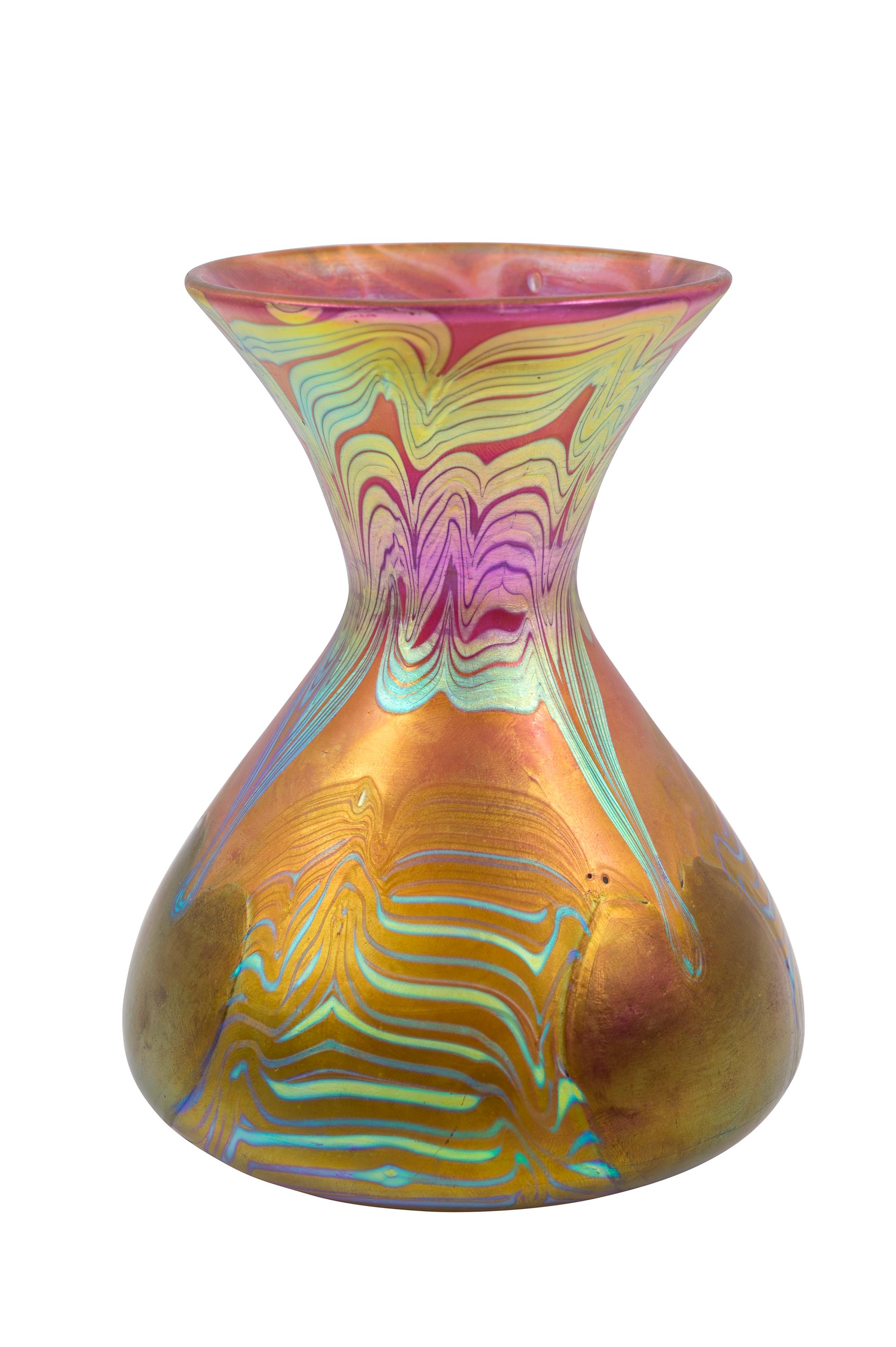 Jugendstil Glass Vase Loetz PG 3/492 Decoration circa 1903 Pink Green Blue Art Nouveau For Sale