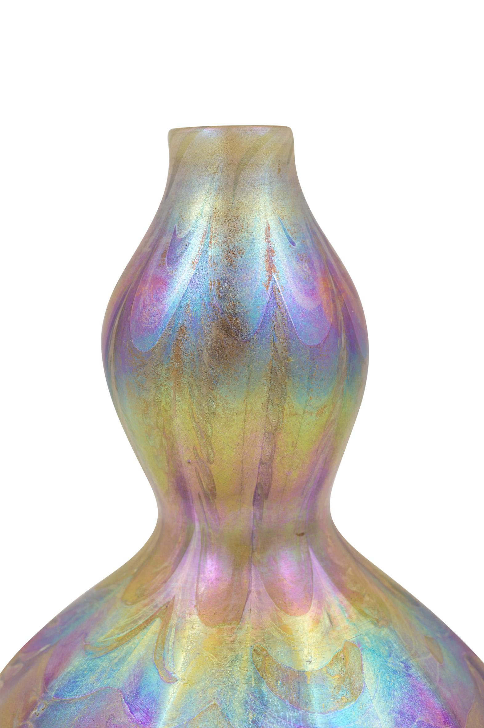 Late 19th Century Glass Vase Louis C. Tiffany New York Tiffany Studios 1894 signed For Sale