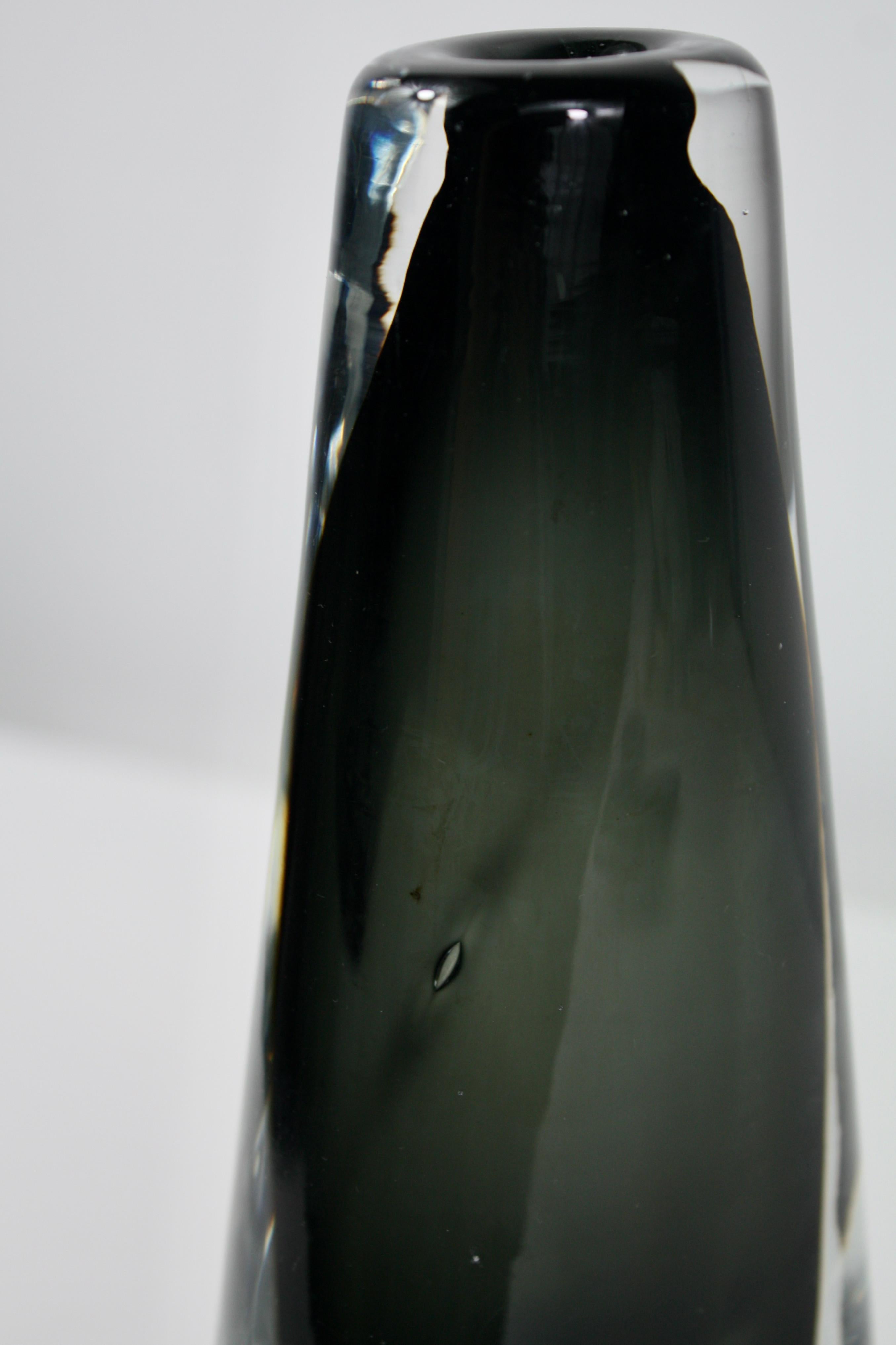 Mid-20th Century Glass vase, Nils Landberg for Orrefors, Sweden 1950´s For Sale