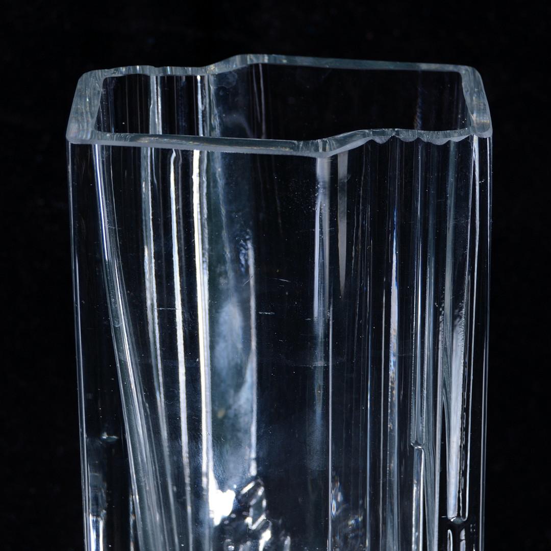 Scandinavian Modern Glass Vase Sointu by Tapio Wirkkala for Iittala For Sale