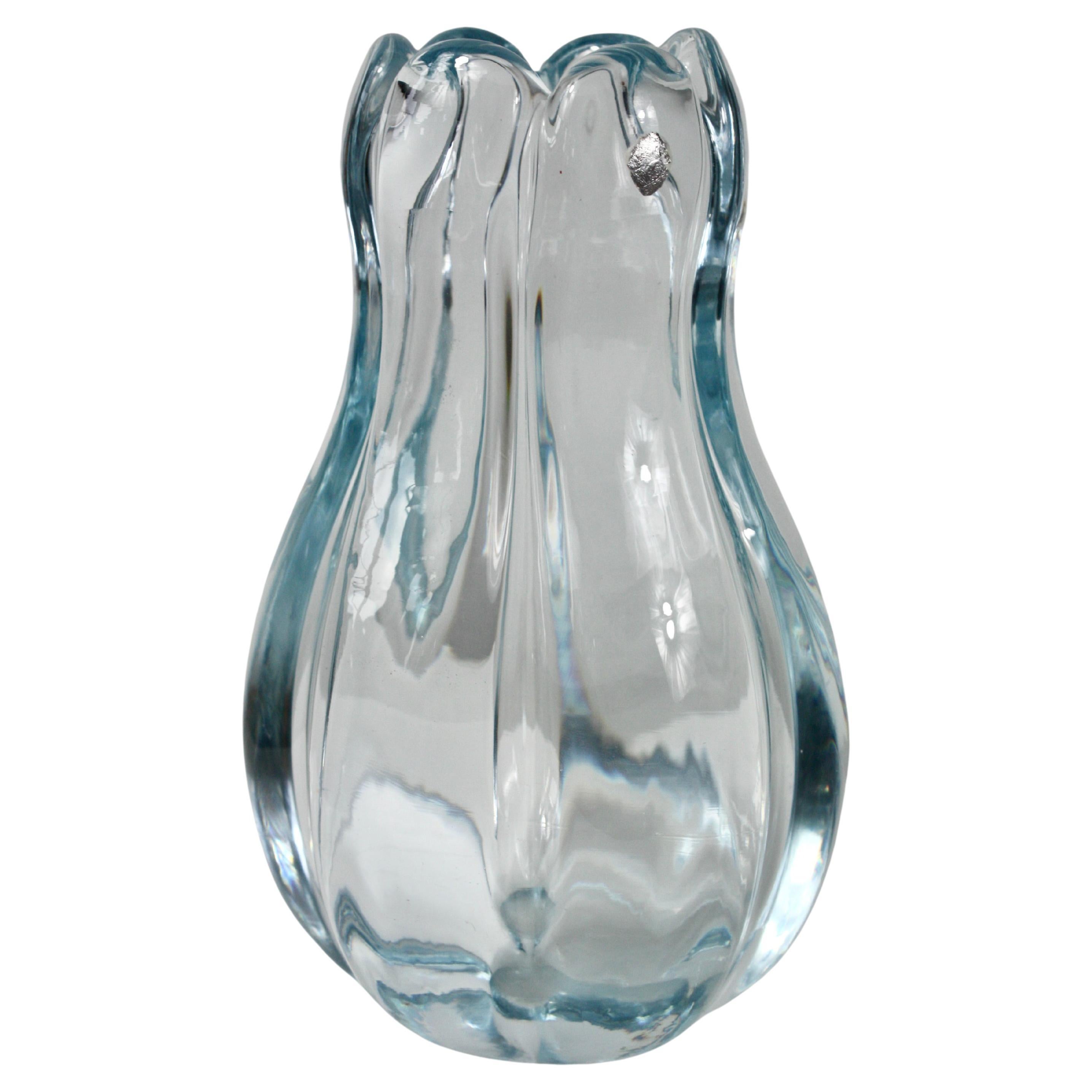 Glass vase "Stella Polaris " Ice blue,  Vicke Lindstrand Orrefors, Sweden 1940´s