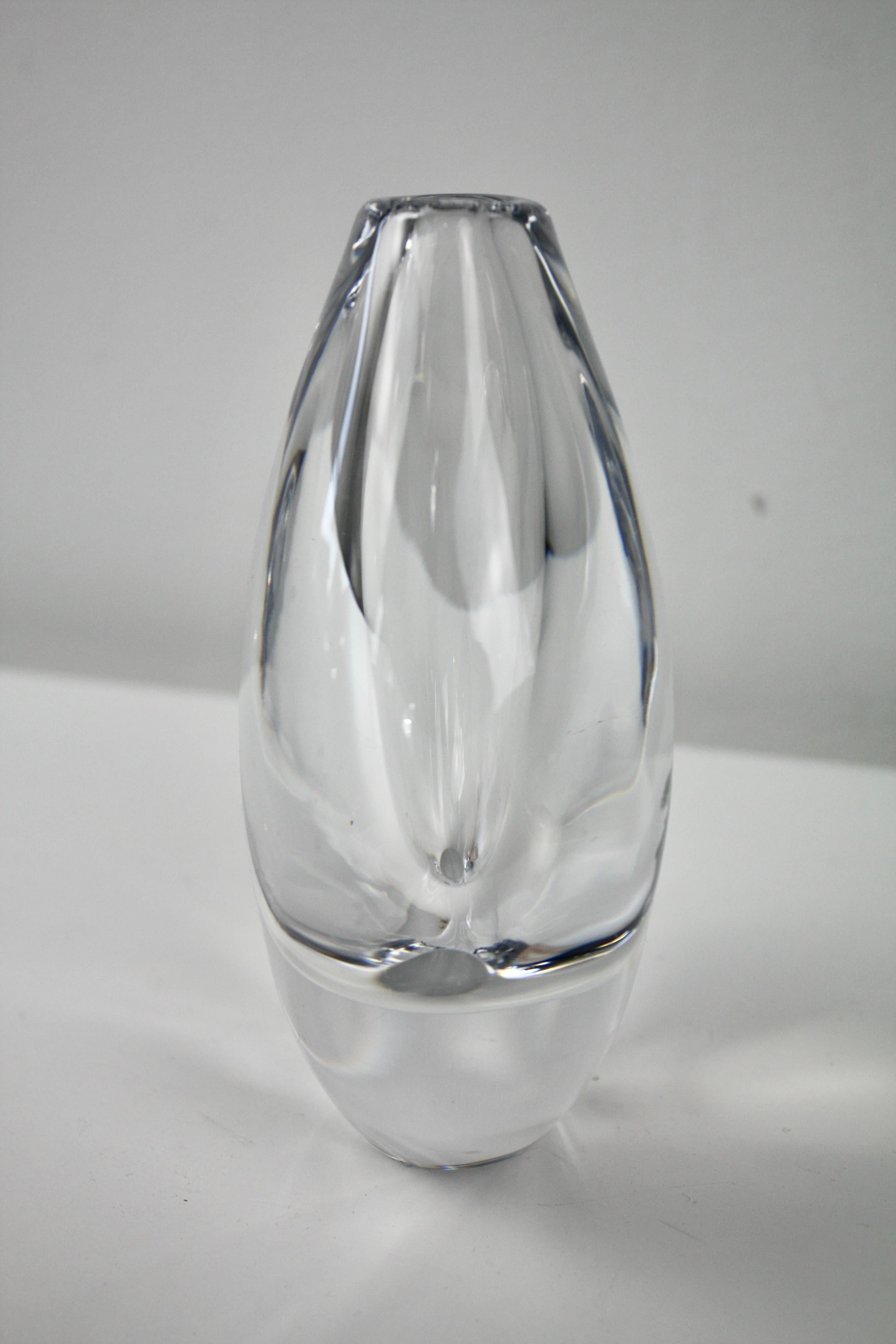 Vaso di vetro, Sven Palmqvist Orrefors Svezia, 1950 in vendita 2