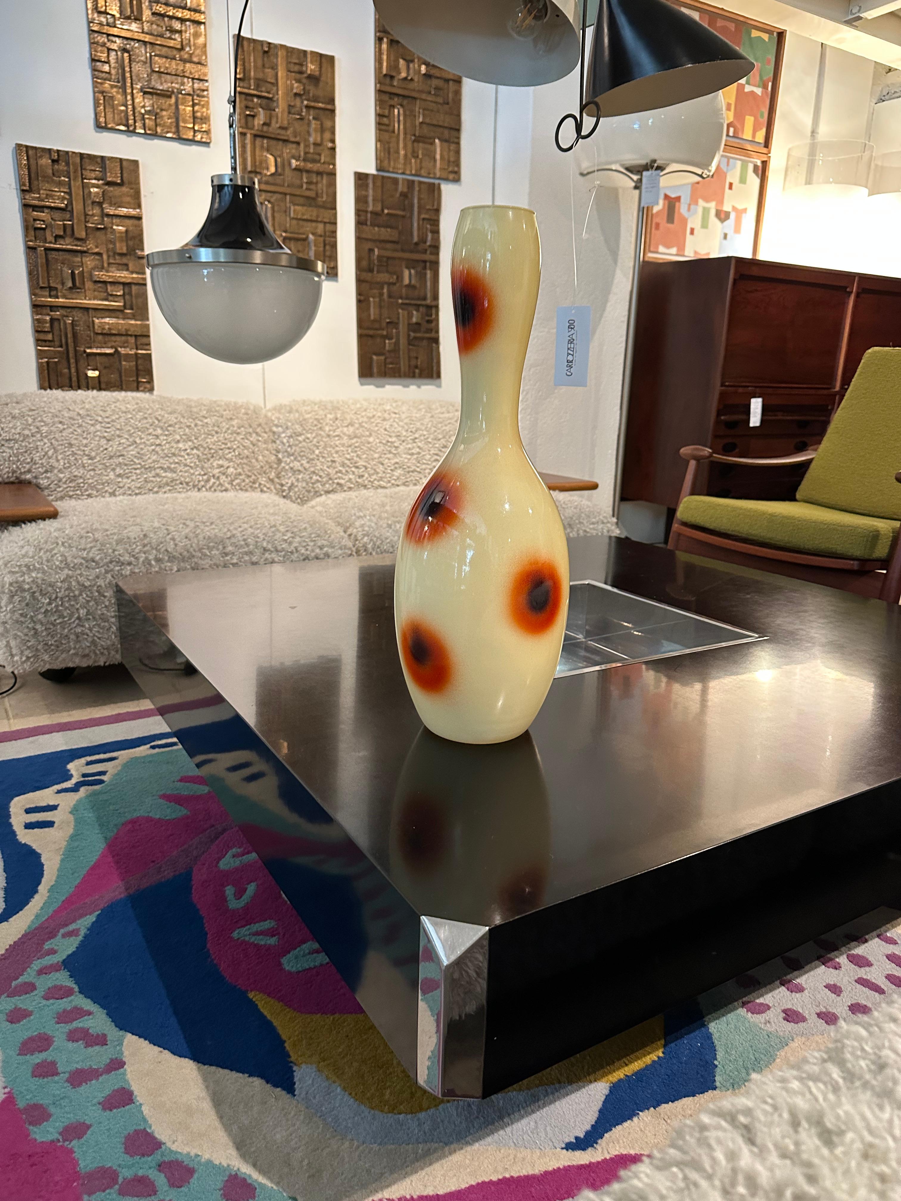 Glass vase with circle pattern IVV production For Sale 2