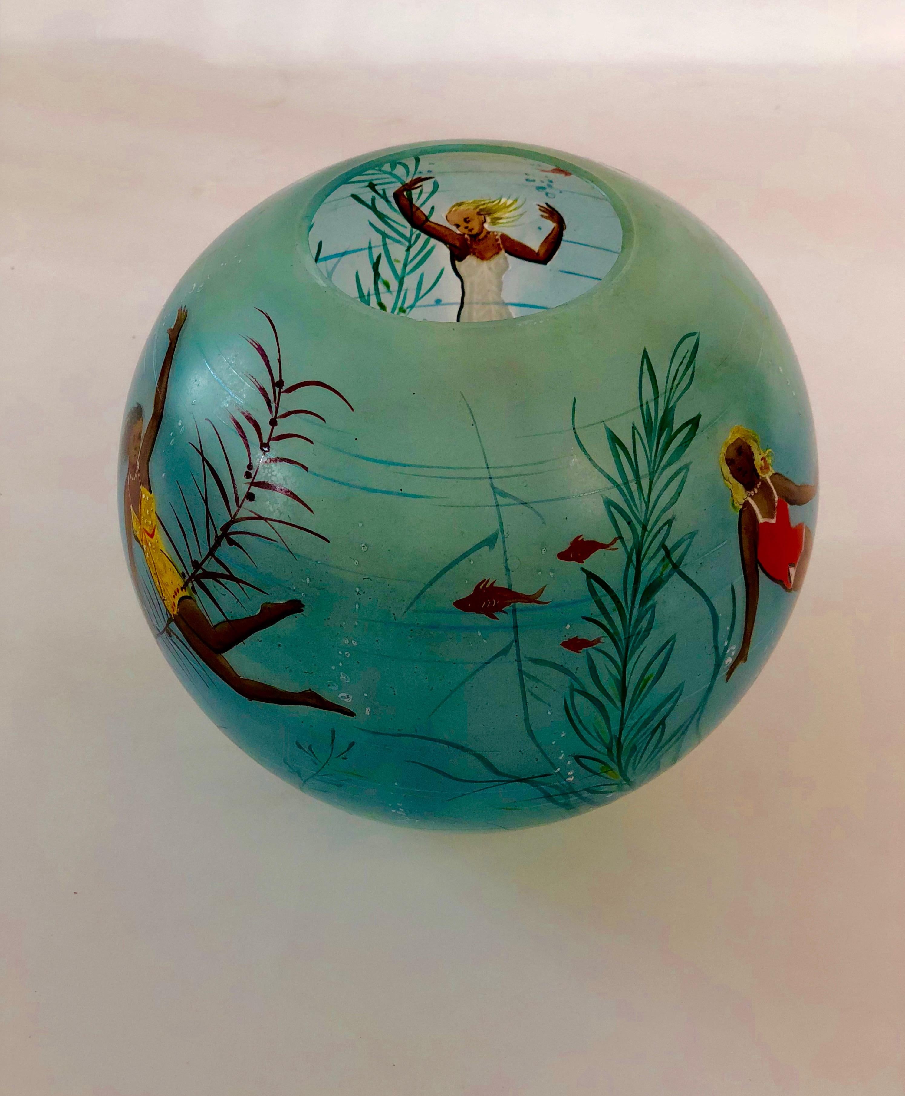 Glass Vase with Hand Painted Swimming Girls and Corals from 1950, Cabana  Style In Good Condition For Sale In Vienna, Austria