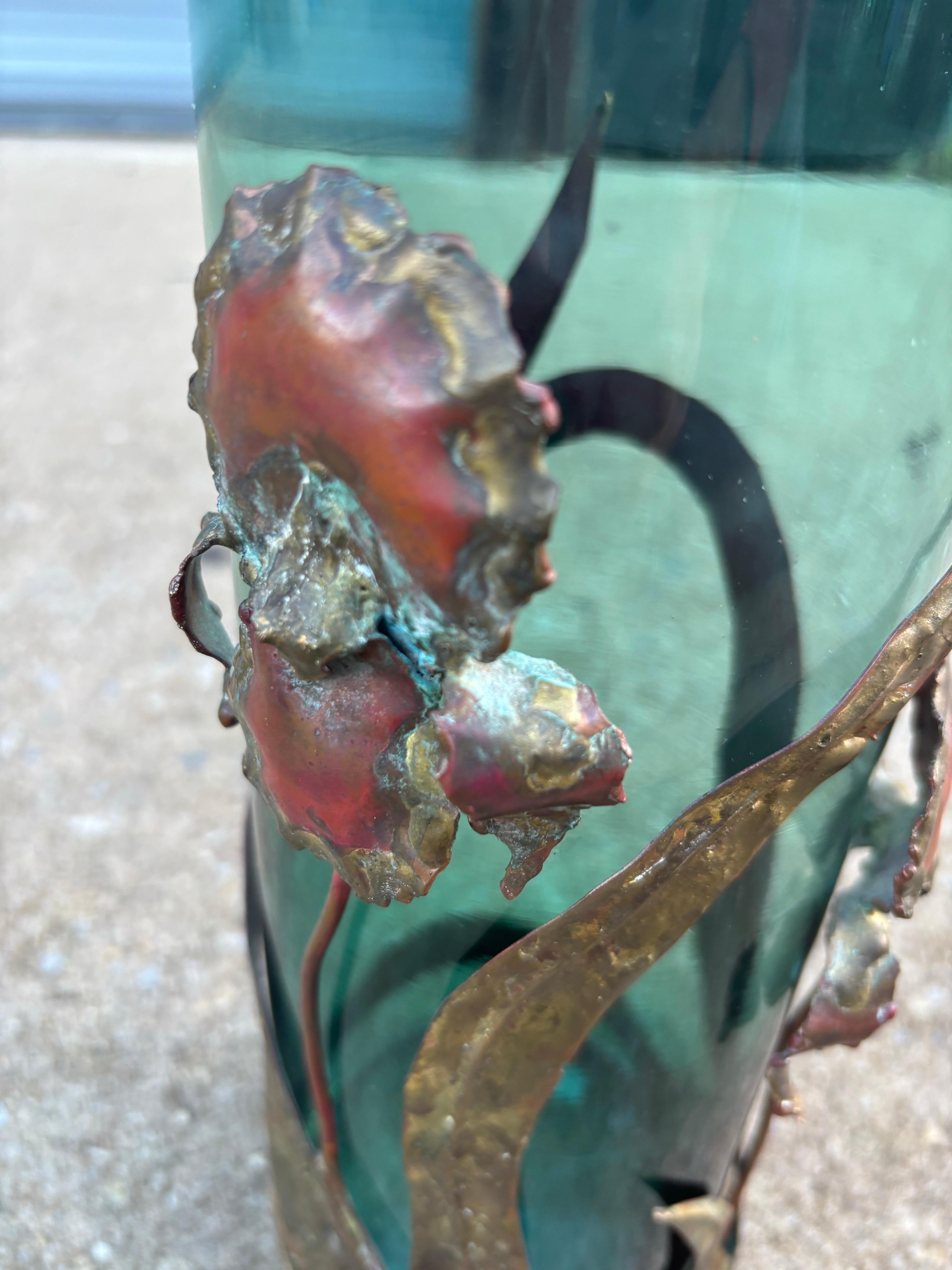Americano Vaso in vetro con sovrapposizione di Iris in metallo in vendita