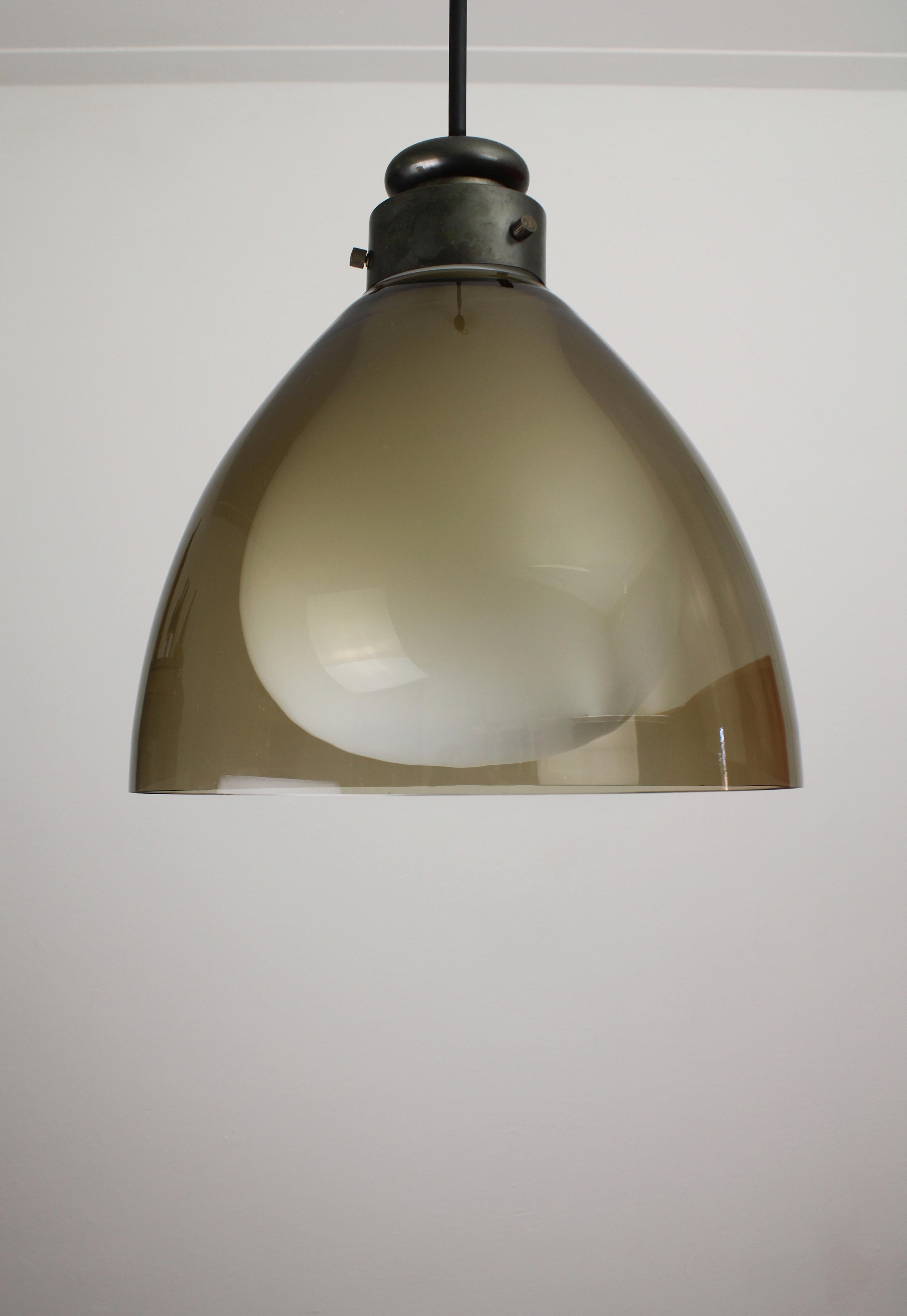Glass Vistosi Pendant Lamp by Alessandro Pianon, 1960s In Good Condition For Sale In UTRECHT, NL
