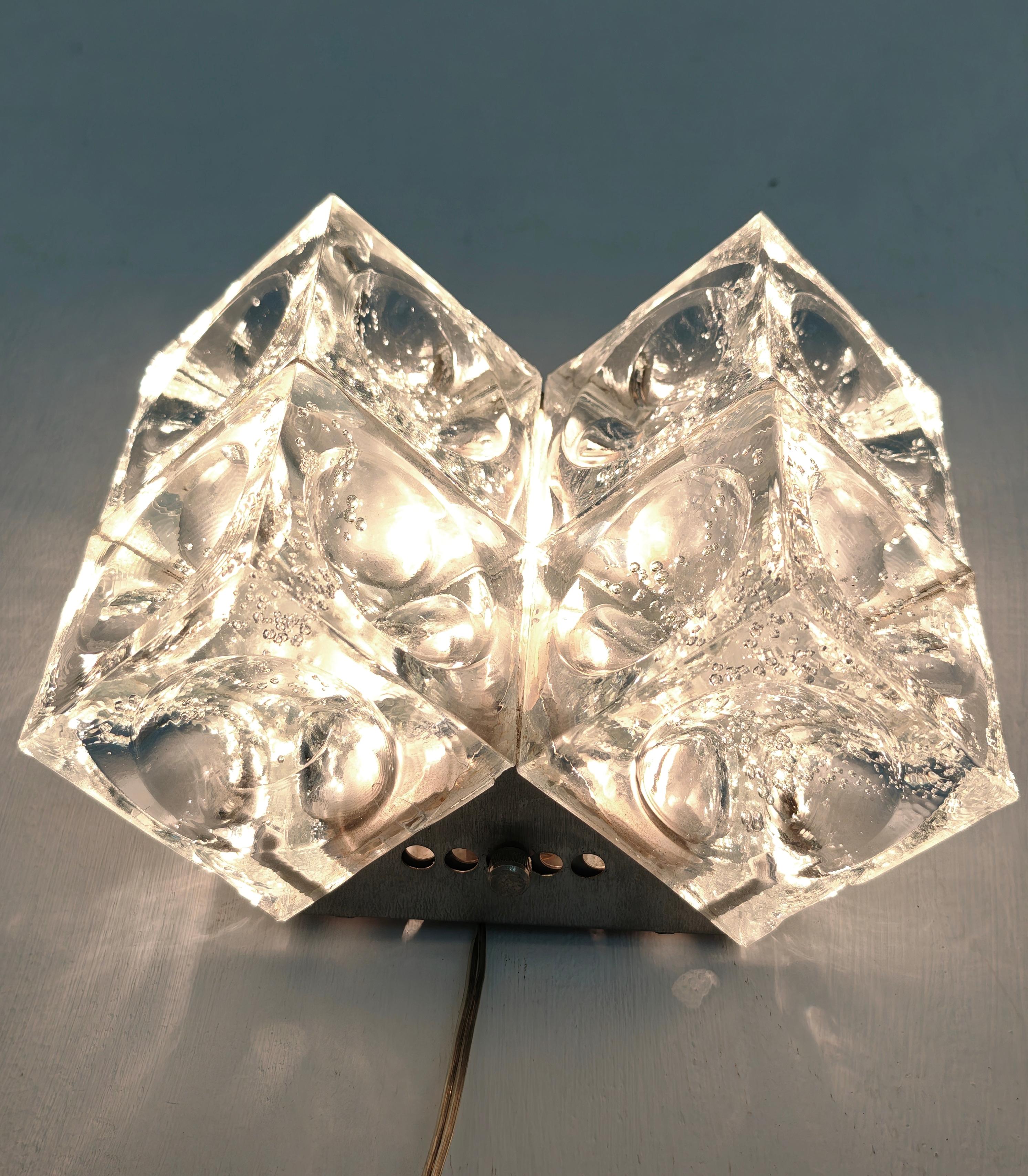 Mid-Century moderno Lampada da parete in vetro di Albano Poli per Poliarte Design Italia anni '70 Mid-Century Modern in vendita