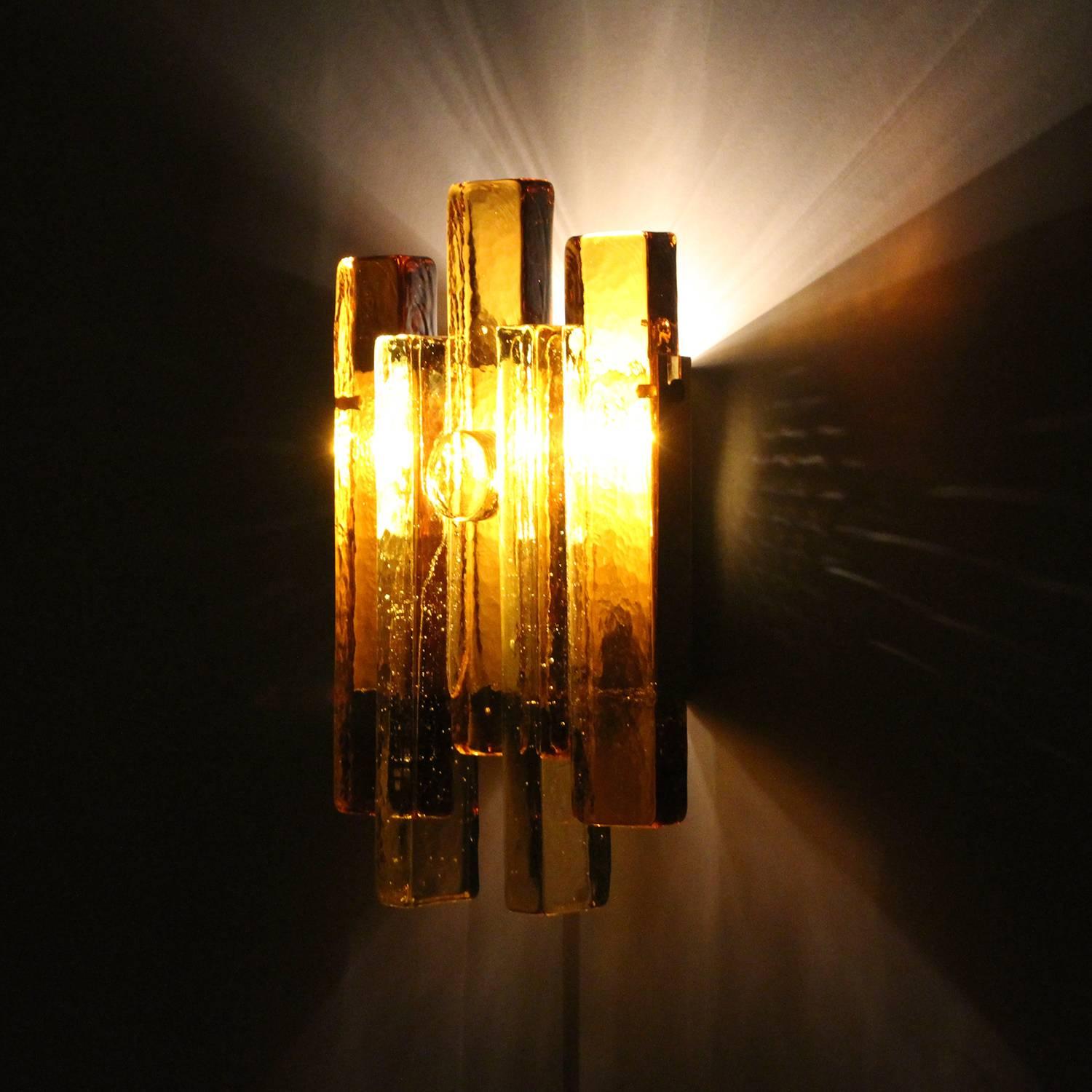 Glass Wall Light by Hassel & Teudt 1960s, Rustic Amber Glass and Brass Wall Lamp In Excellent Condition In Frederiksberg, DK