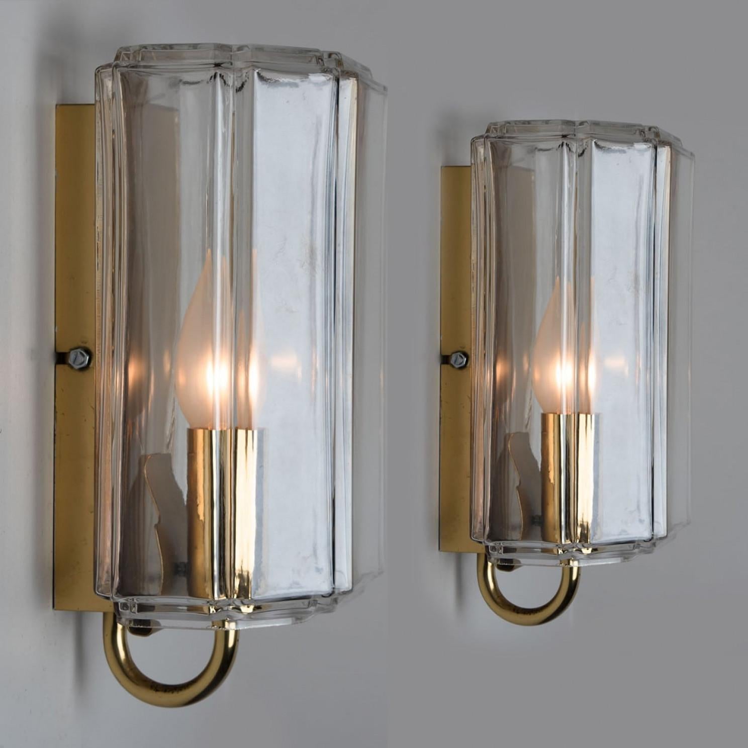 Wandleuchten aus Glas Wandleuchten von Glashütte Limburg, Deutschland, 1960 im Zustand „Gut“ im Angebot in Rijssen, NL