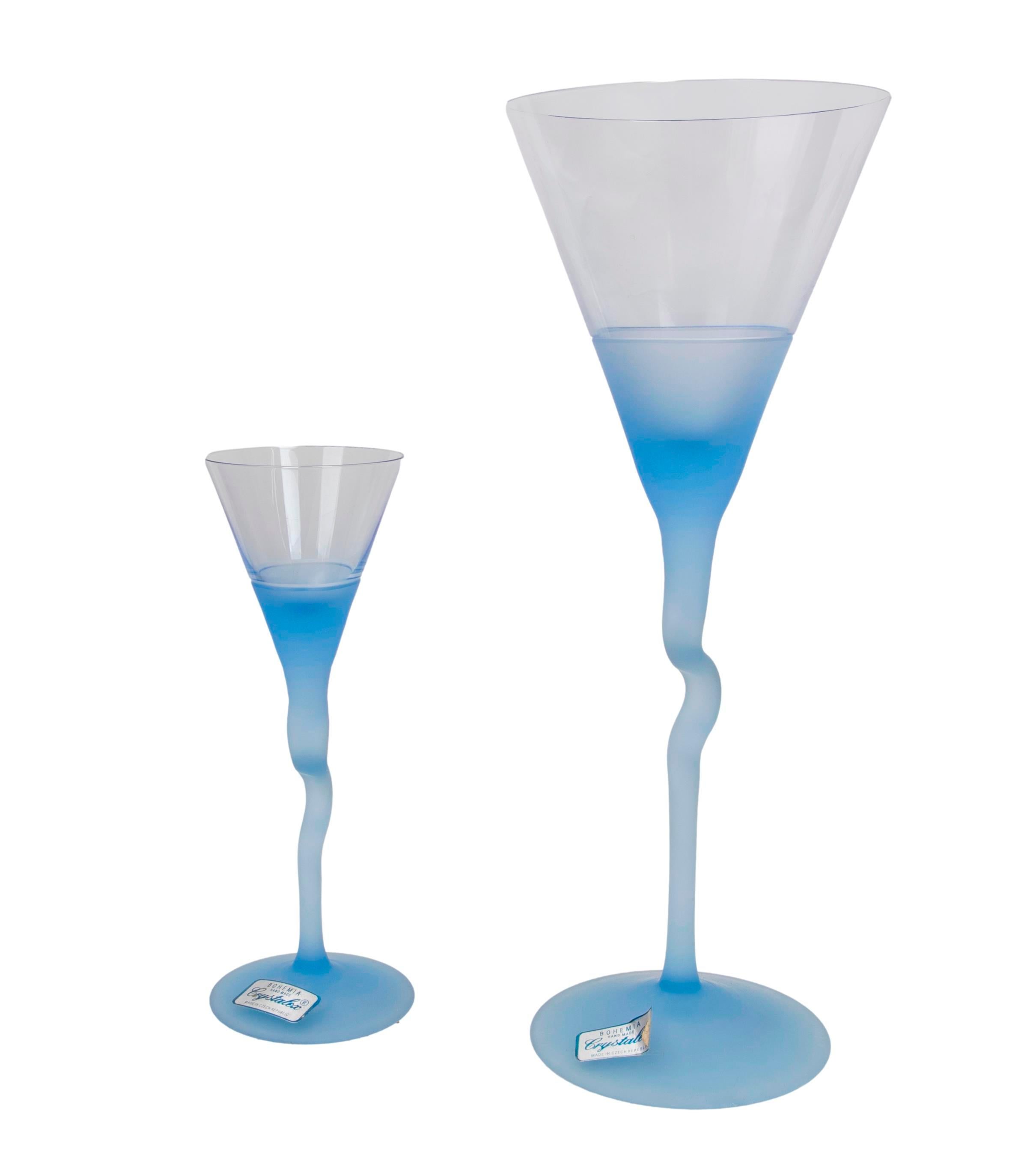 Glaswaren aus vierunddreißig verschiedenen böhmischen Gläsern in verschiedenen Größen im Zustand „Gut“ im Angebot in Marbella, ES