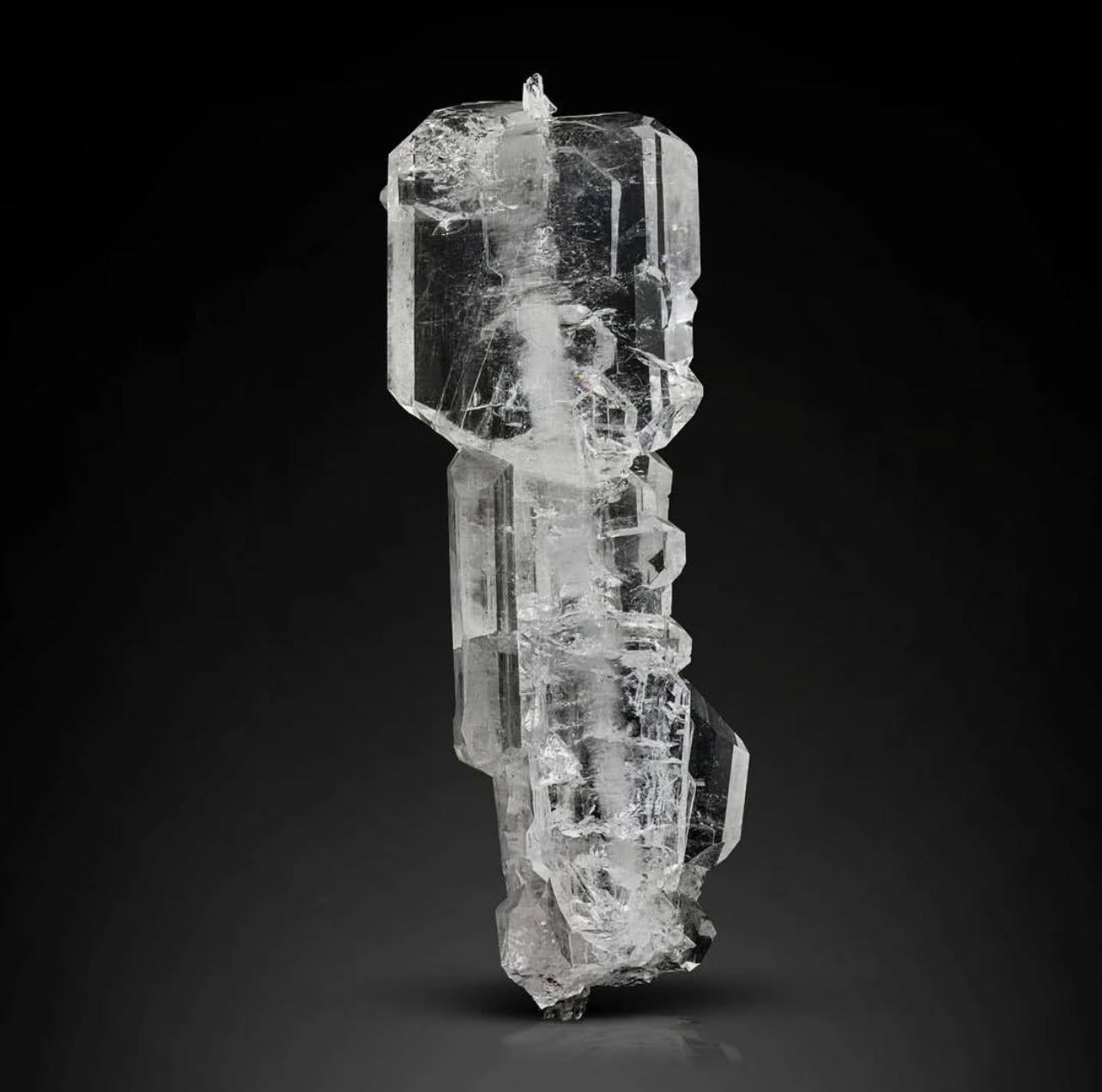 Pakistani Glassy Cluster Of Pointed Terminated Faden Quartz Crystal From Pakistan For Sale