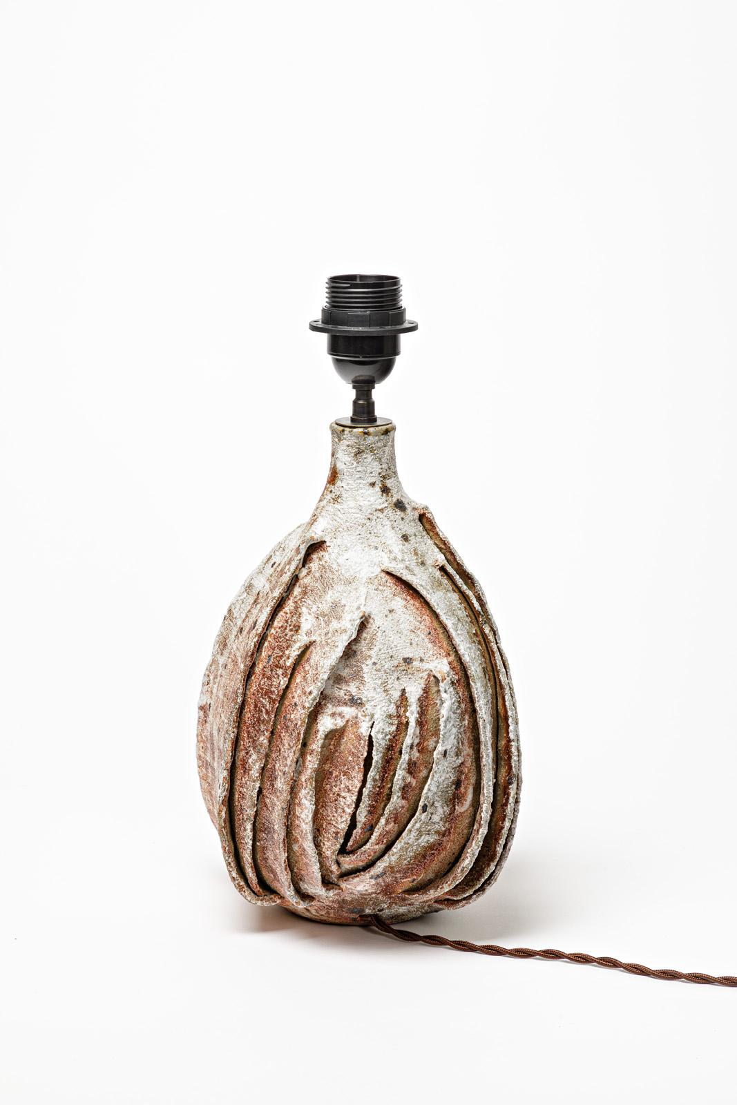 Beaux Arts Glazed and Engobed Stoneware Lamp by Bruno H'rdy to La Borne, circa 1970 For Sale