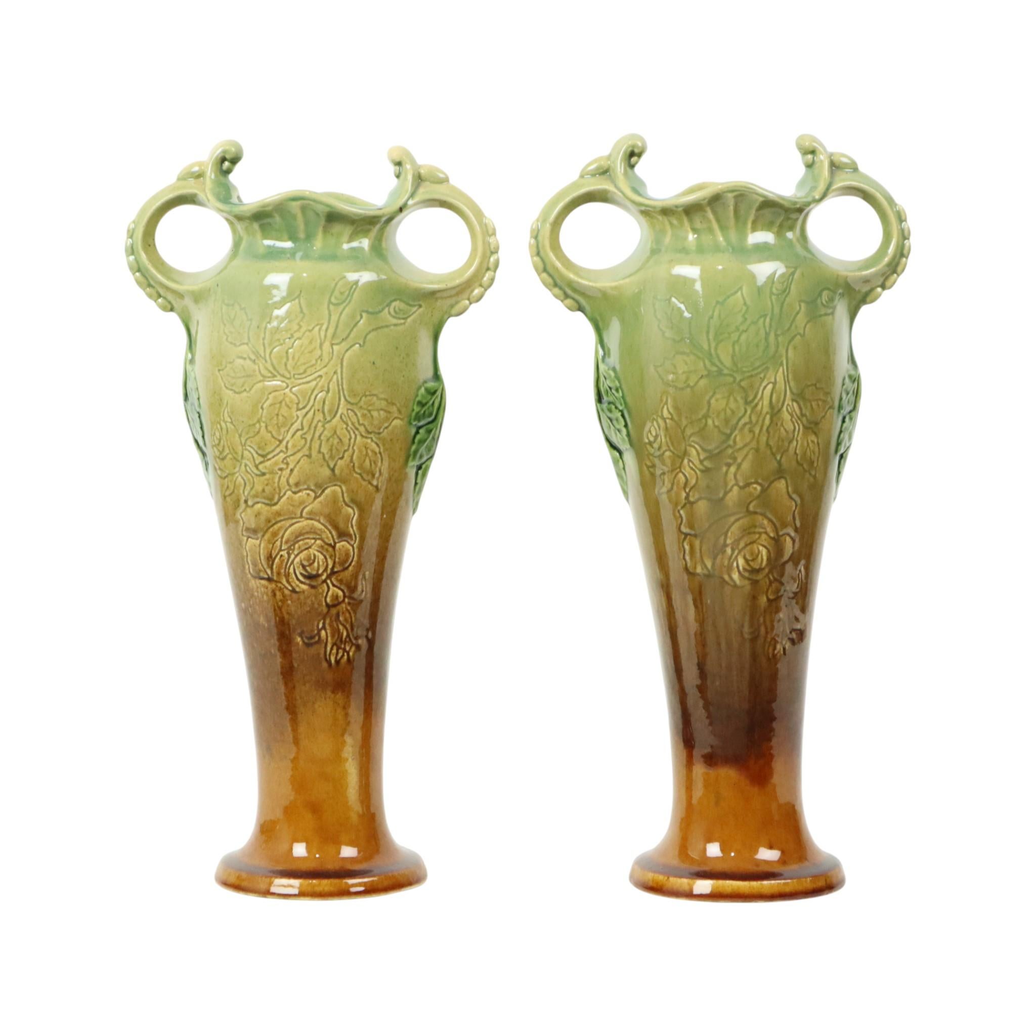 Vasi in maiolica Art Nouveau smaltata Rose HTB 37cm 1