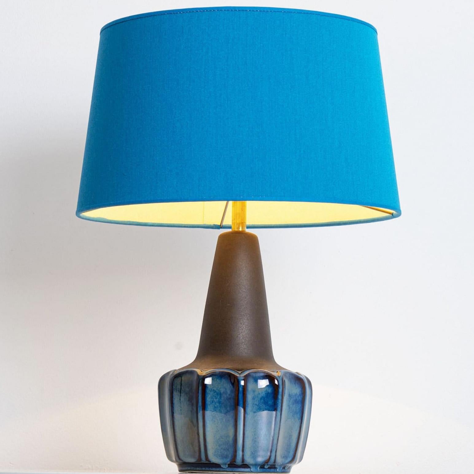 Glazed Blue Soholm Lamp with New Silk Custom Made Lampshade René Houben, 1960s (Sonstiges) im Angebot