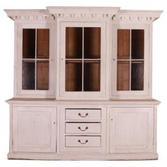 Armoire de cuisine à façade vitrée