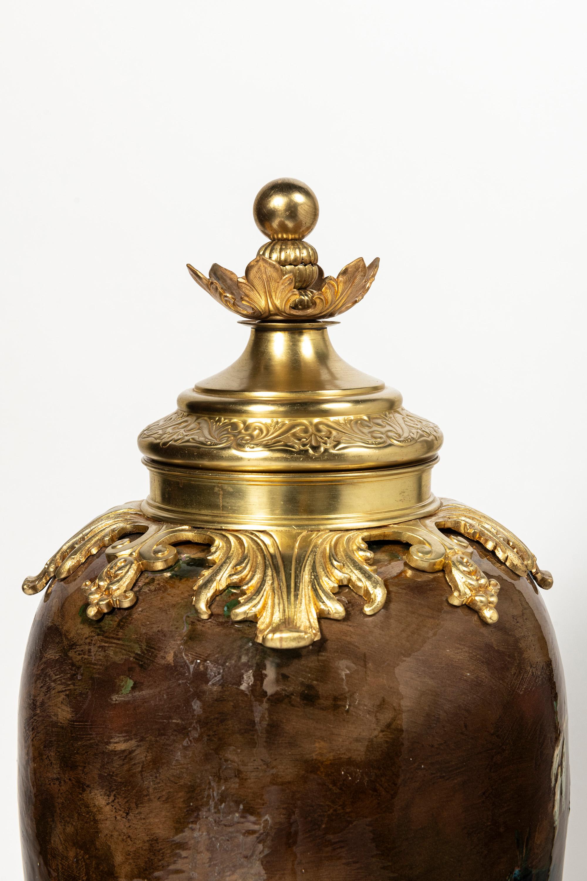 Smaltato Vaso in ceramica smaltata e bronzo, firmato E. Petit, Francia, fine del XIX secolo. in vendita