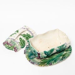 Glazed ceramic Asparagus, Art Nouveau period. France, early 20th century.