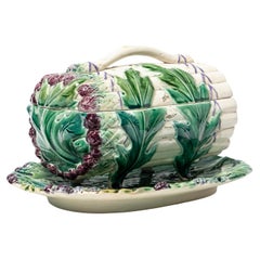 Glazed ceramic Asparagus, Art Nouveau period. France, early 20th century.