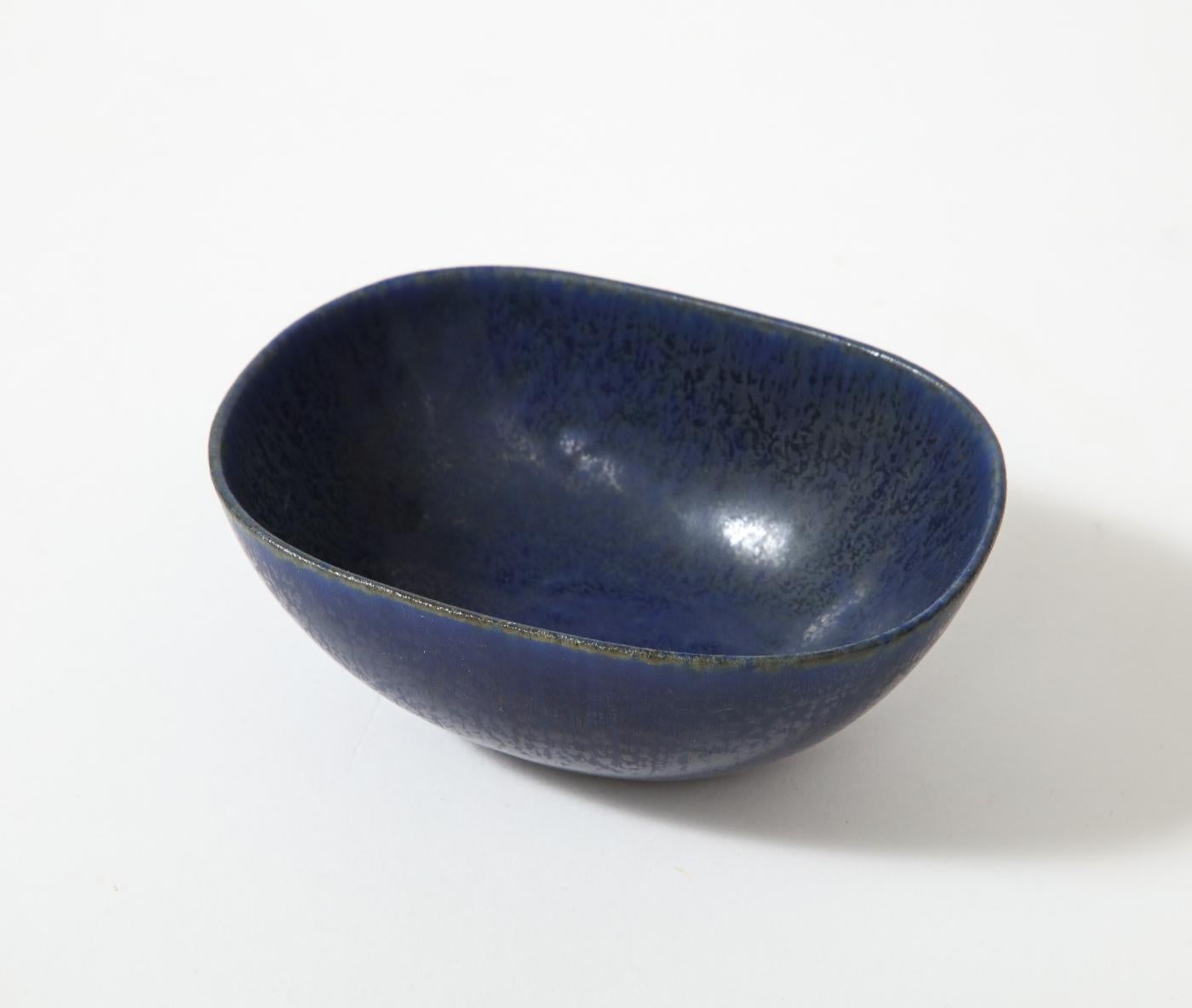 Glazed Ceramic Bowl by Carl-Harry Stalhane, c. 1950 For Sale 4