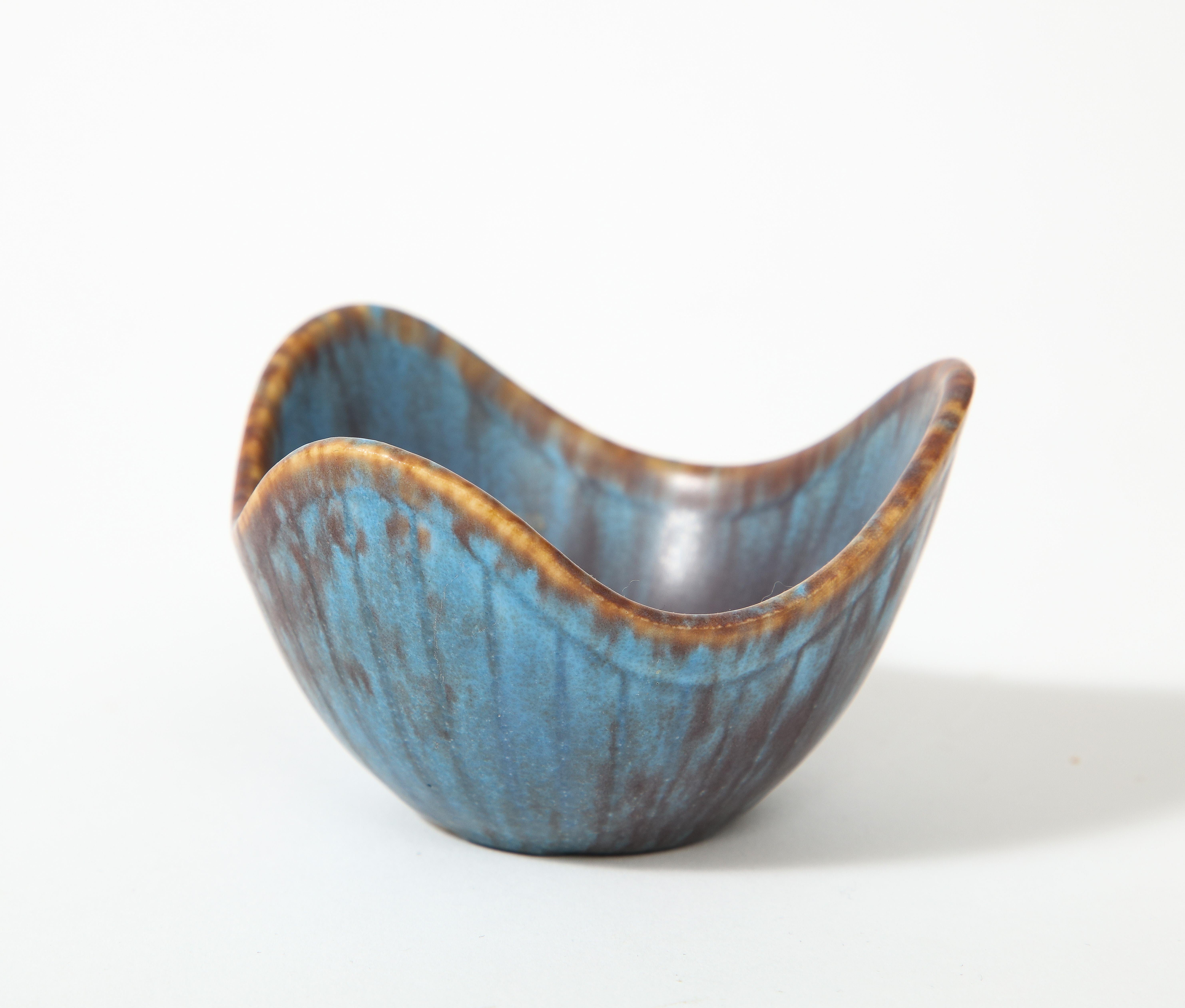 Smaltato Ciotola in ceramica smaltata di Gunnar Nylund per Rorstrand, Svezia, 1960 ca. in vendita