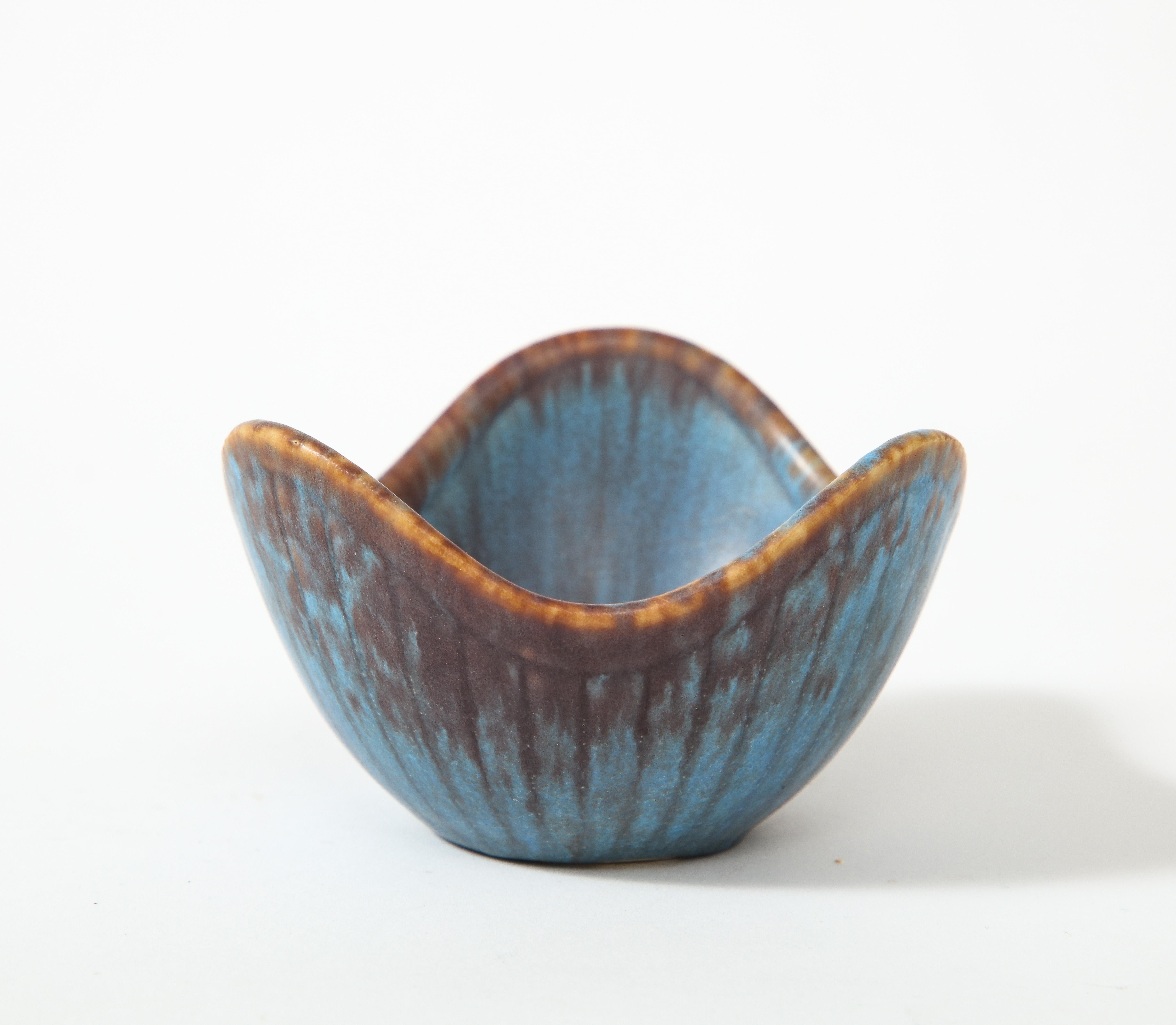 Ceramica Ciotola in ceramica smaltata di Gunnar Nylund per Rorstrand, Svezia, 1960 ca. in vendita