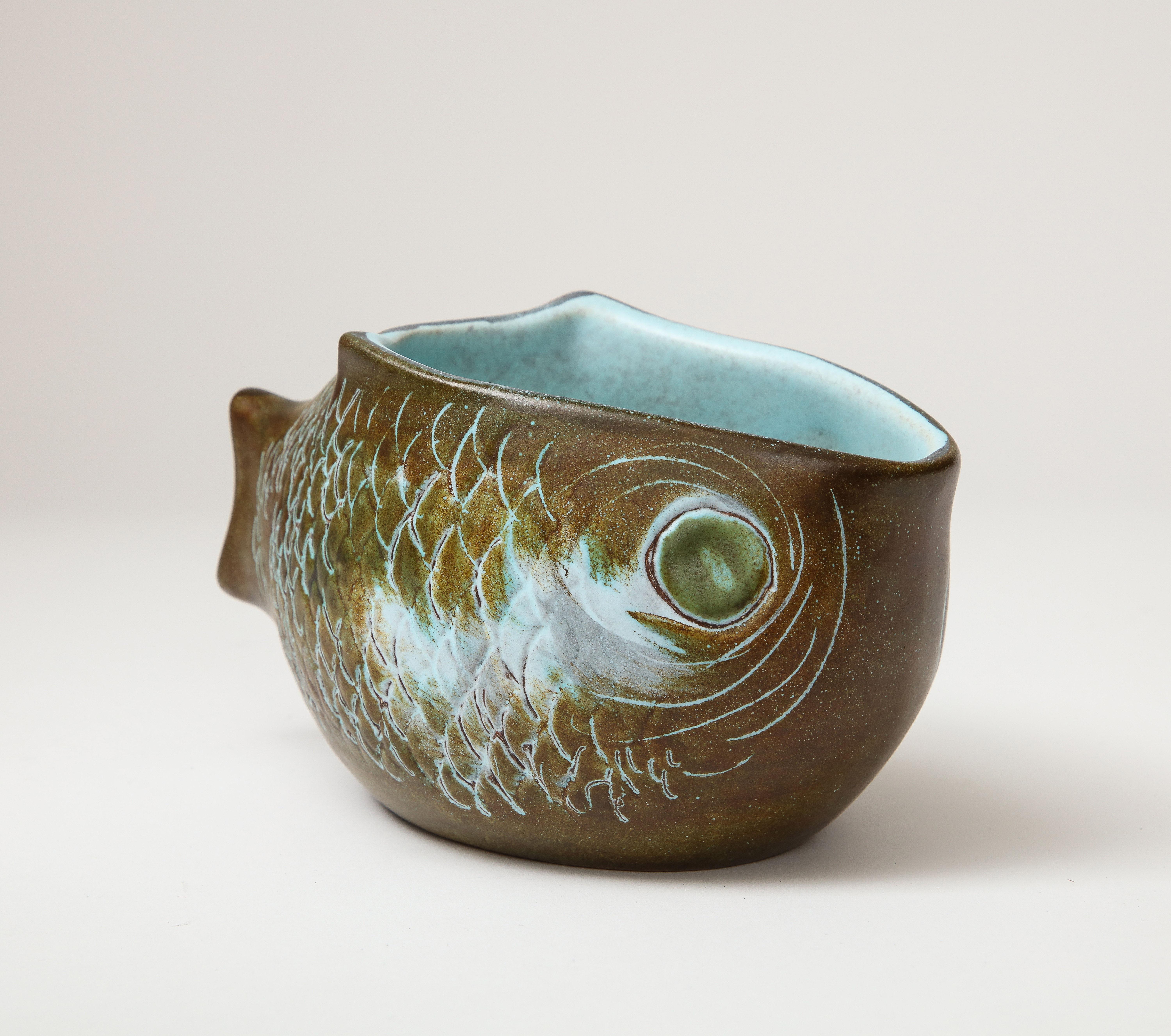 Mid-20th Century Glazed Ceramic Bowl in the Shape of a Fish, Guillot, c. 1960 For Sale