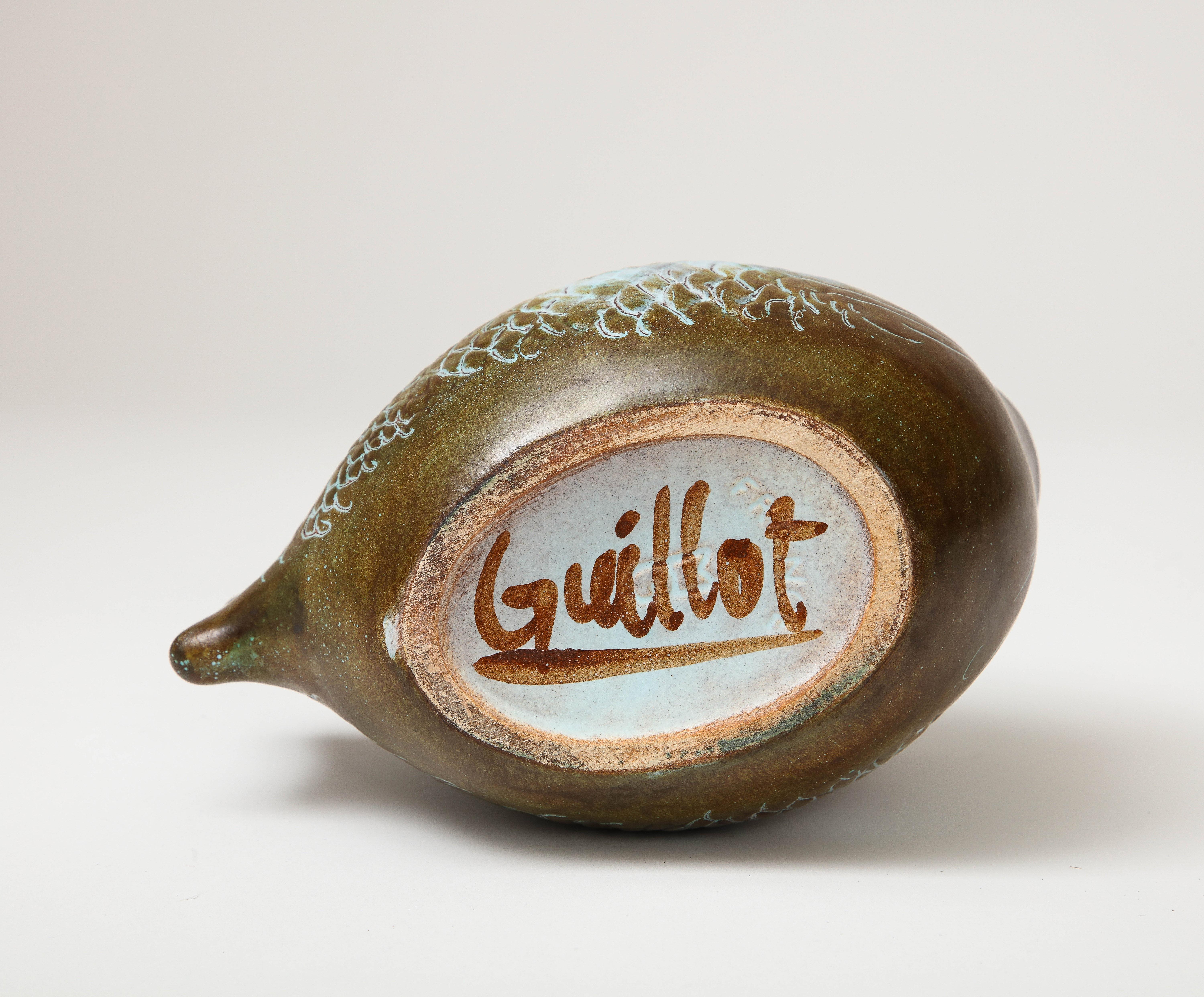 Glasierte Keramikschale in Form eines Fisches, Guillot, um 1960 im Angebot 4