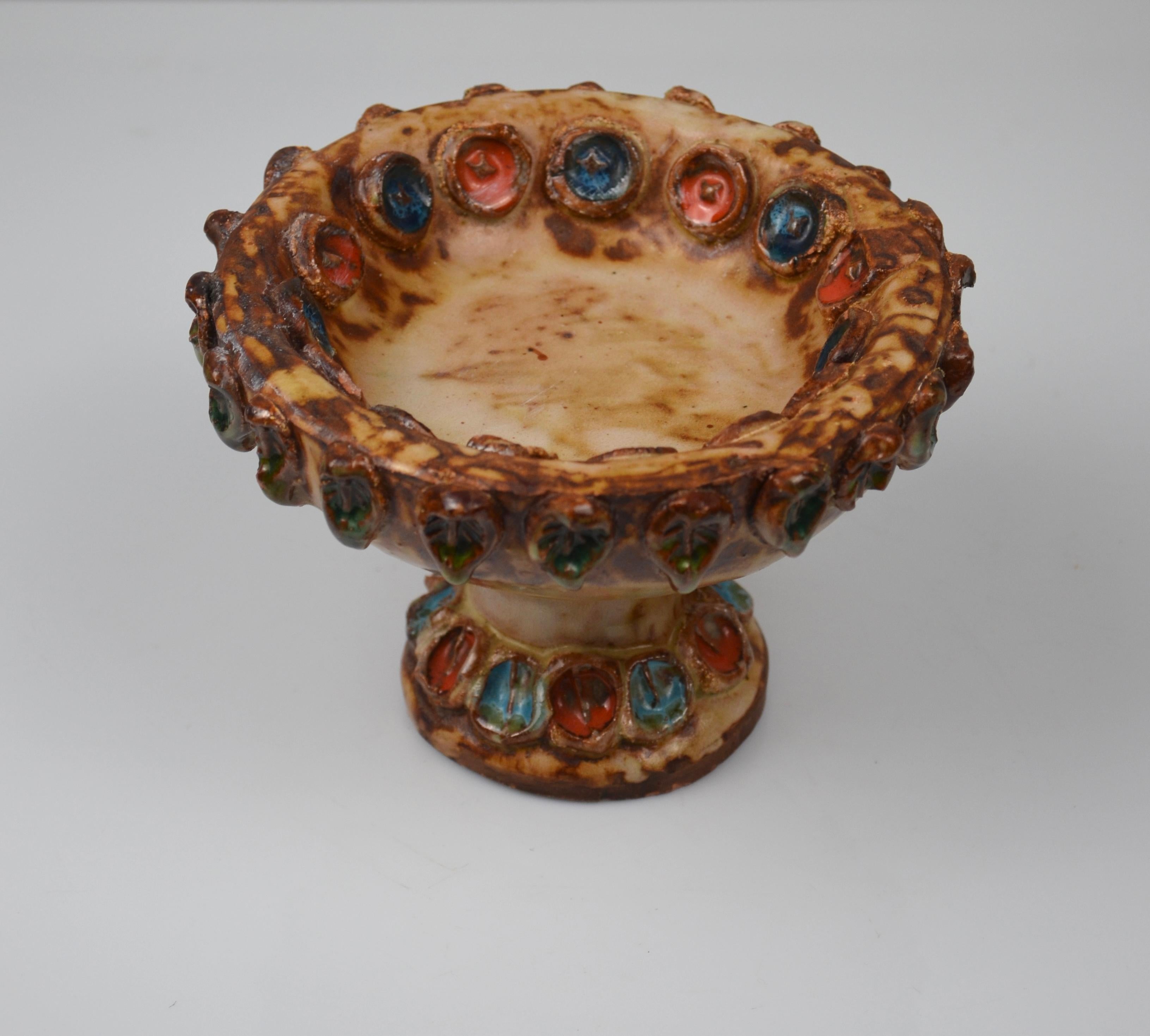 Céramique Bol en céramique émaillée avec cabochons multicolores par La Roue, France, années 1960 en vente