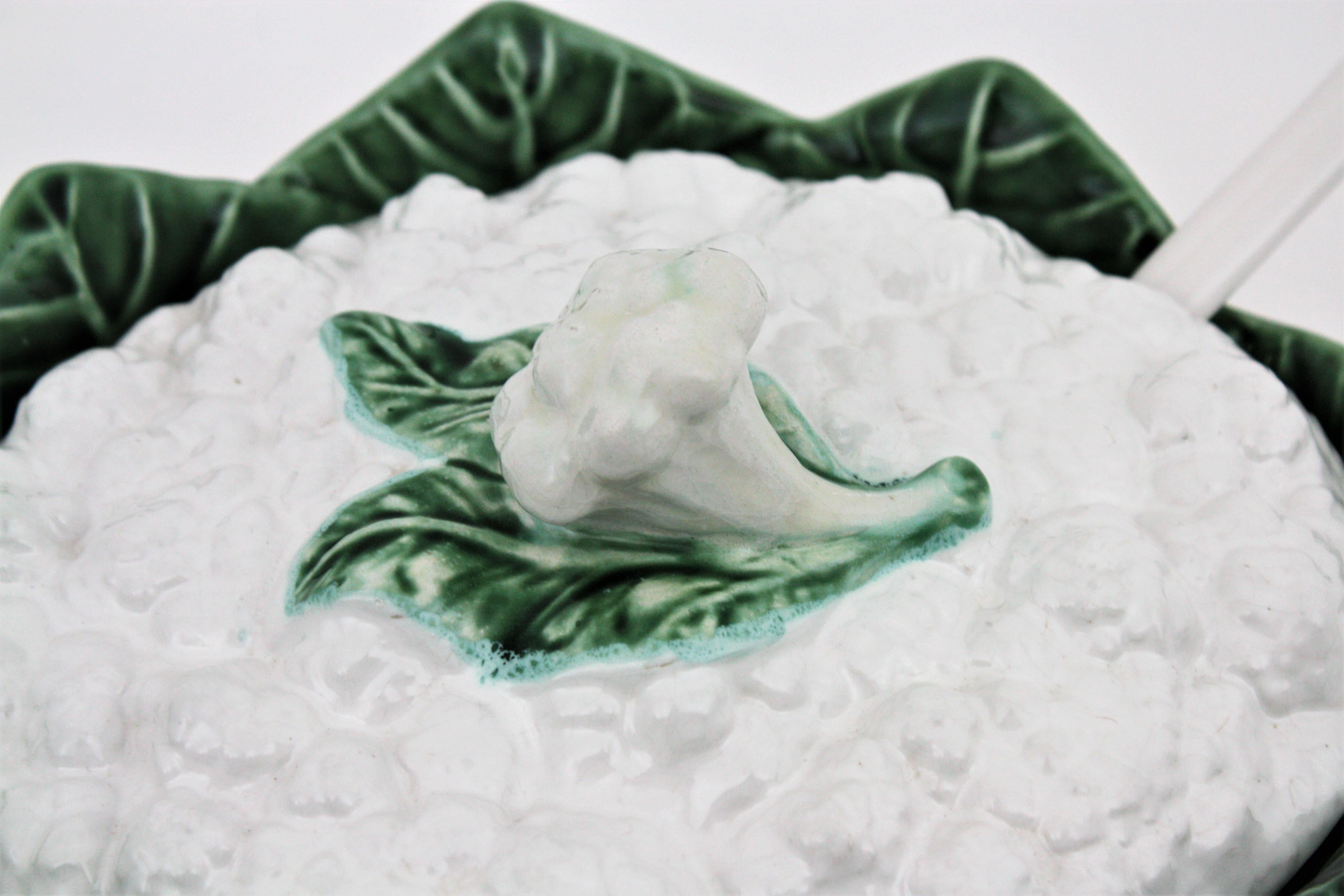 Majolica Cauliflower Tureen Centerpiece in Glazed Ceramic, 1960s For Sale 5