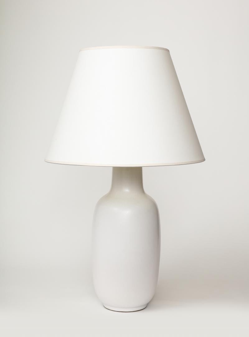 Américain Lampe de table Design Technics en céramique émaillée par Lee Rosen, États-Unis, c.1950