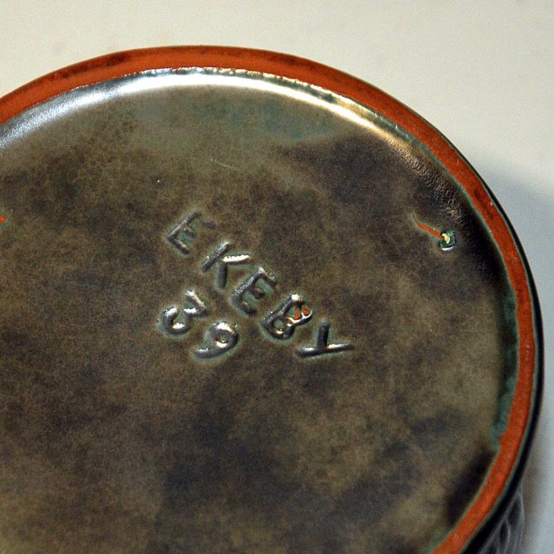 Glazed ceramic lid box by Upsala Ekeby Sweden 1940s For Sale 1